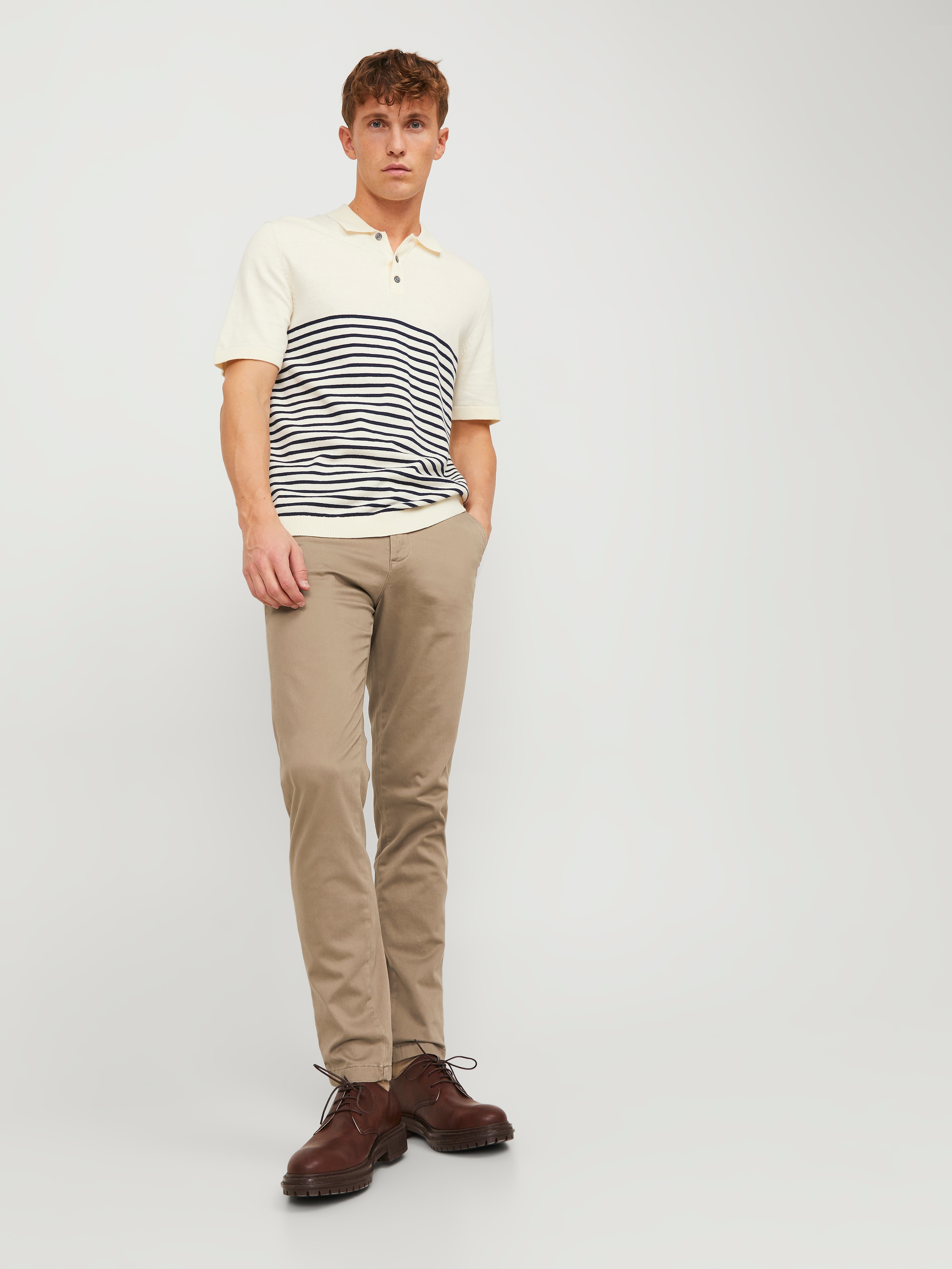 Jack & Jones Chinohose »JJIMARCO mit Badge und hohem Tragekomfort«  unifarben, modisch, slim fit, Baumwollmischung