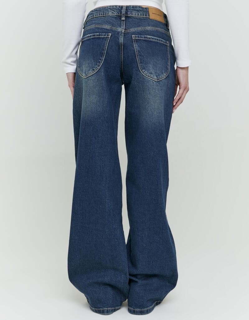 Tally Weijl Low-rise-Jeans »SPADEPALLAS« Baumwollmischung, Low-Waist mit geradem Beinverlauf und Strass-Anhänge