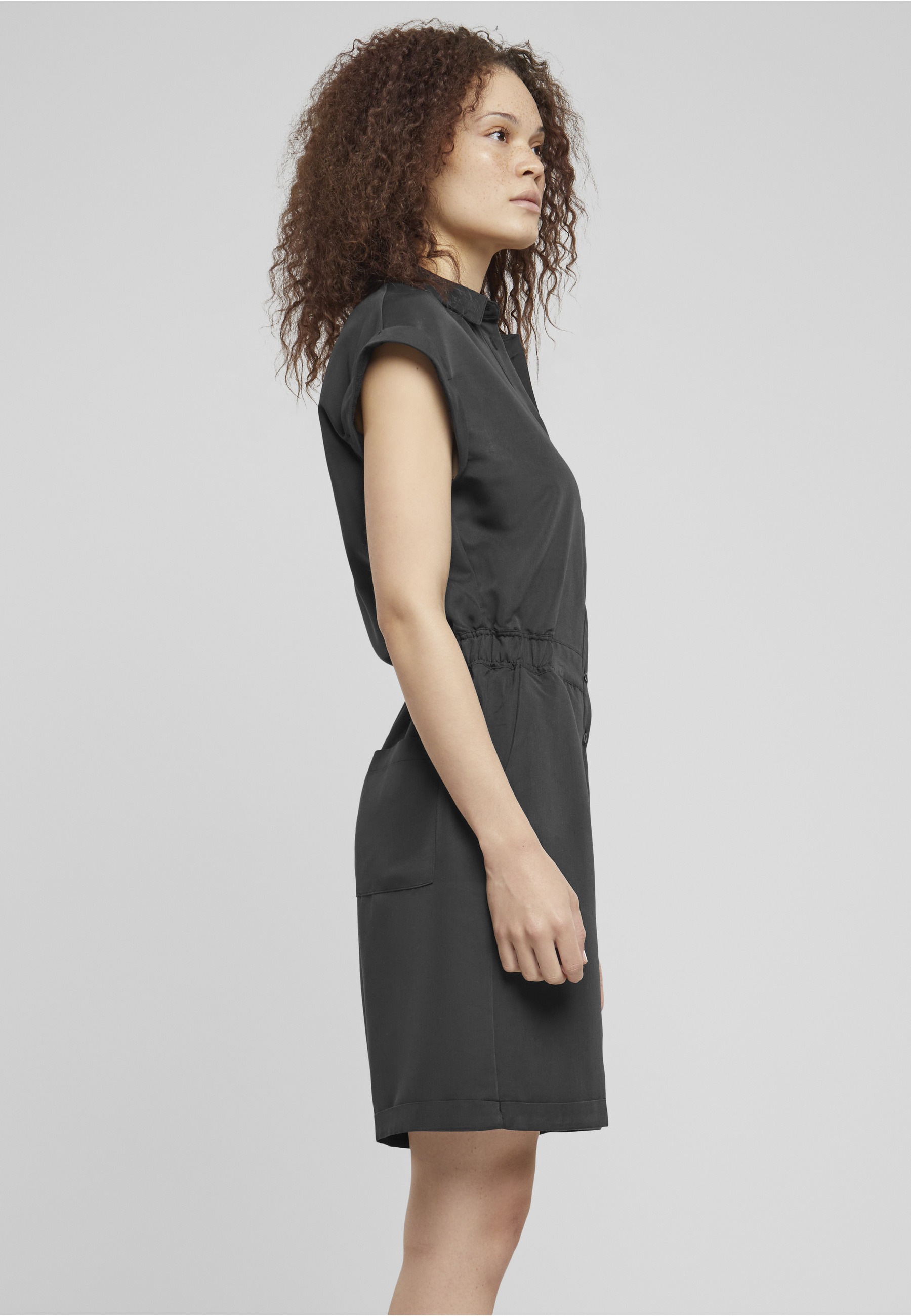 URBAN CLASSICS Jumpsuit »Urban Classics Damen Ladies Viscose Twill Jumpsuit« 1 Stk.