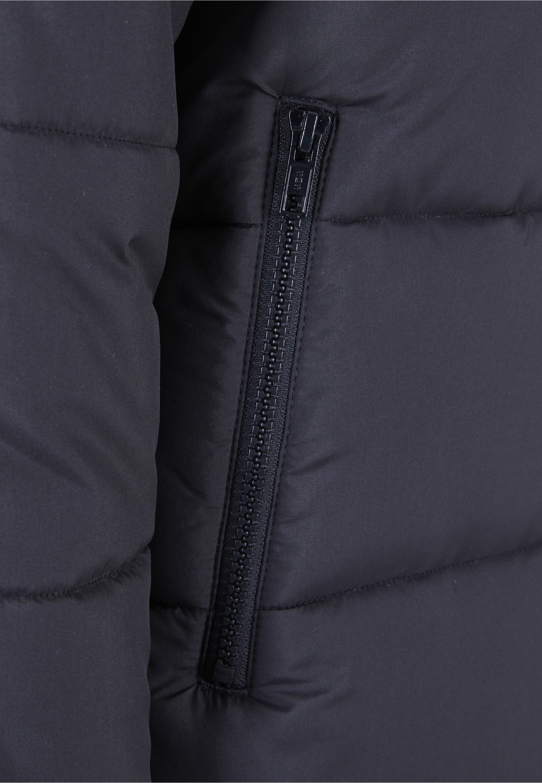 URBAN CLASSICS Winterjacke »Urban Classics Damen Ladies Hooded Mixed Puffer Coat« 1 Stk. tlg. ohne Kapuze