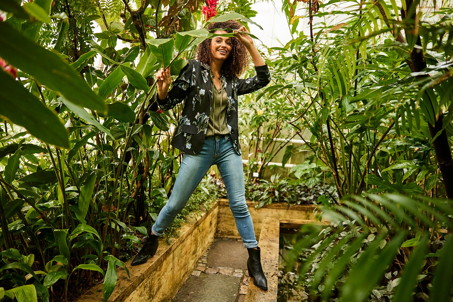 Aniston Waist CASUAL kaufen im Slim-fit-Jeans, Online-Shop regular