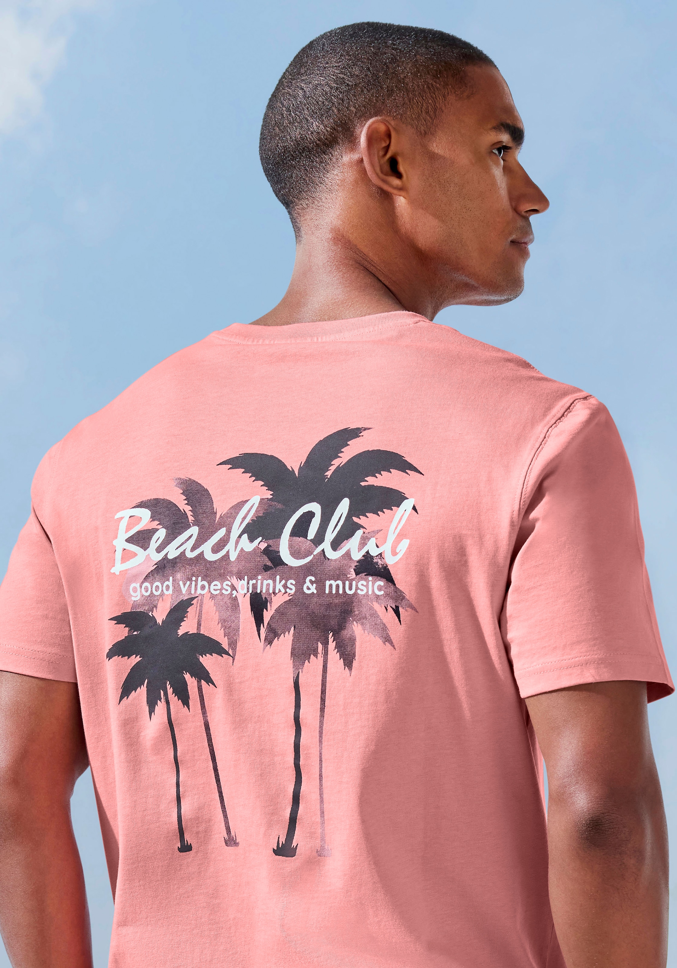 Beachtime T-Shirt »mit großem Rückenprint« Regular-Fit, mit Print vorn und hinten