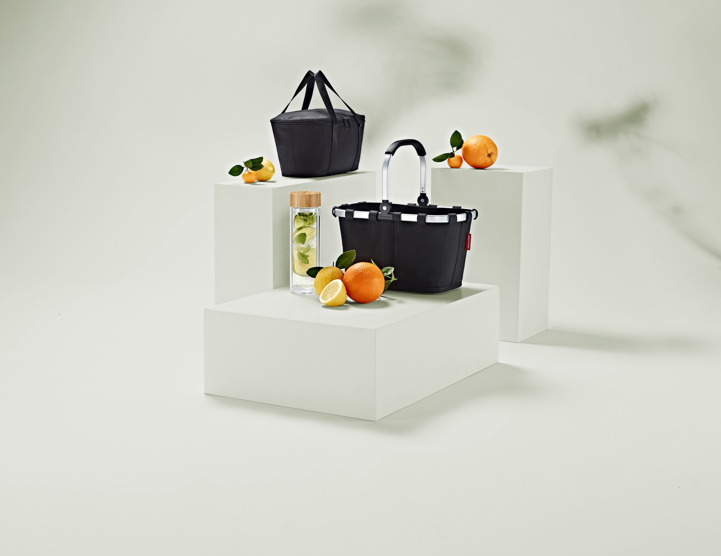 REISENTHEL® Kühltasche »coolerbag XS« extradicke Isolierung, Dicht schließender Deckel 2-Wege-Reißverschluss