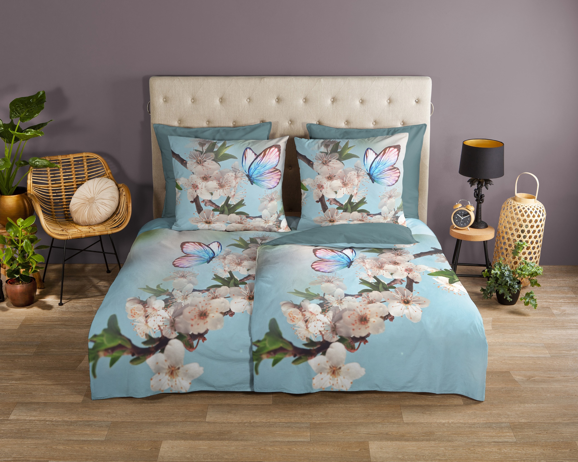 GOOD MORNING Wendebettwäsche »Mayla« 2 Stk. tlg. 100% Baumwolle, Renforcé, Reißverschluss, Wendeoptik, Blume aqua Obermaterial: 100% Baumwolle B/L:...