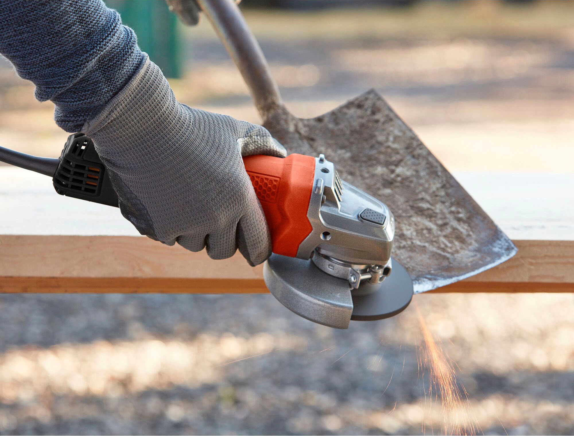 Black + Decker Winkelschleifer »BEG110«