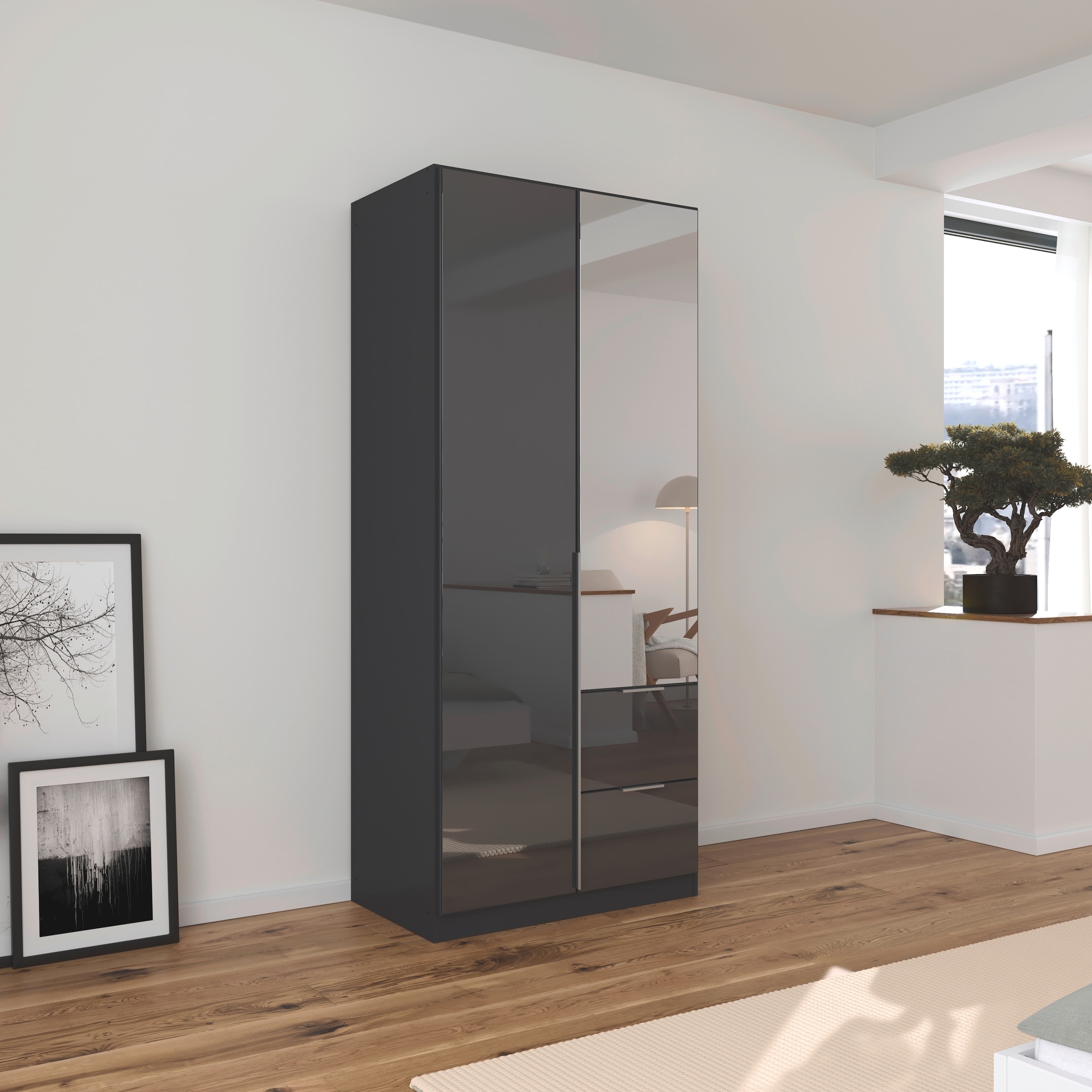 rauch Drehtürenschrank »Kleiderschrank Kleiderschränke Schrank Garderobe AGORDO mit Glasfront«, (in zwei Griff-Farben mit Glasfront), mit Außenschubkästen, in 6 Breiten und 2 Höhen MADE IN GERMANY
