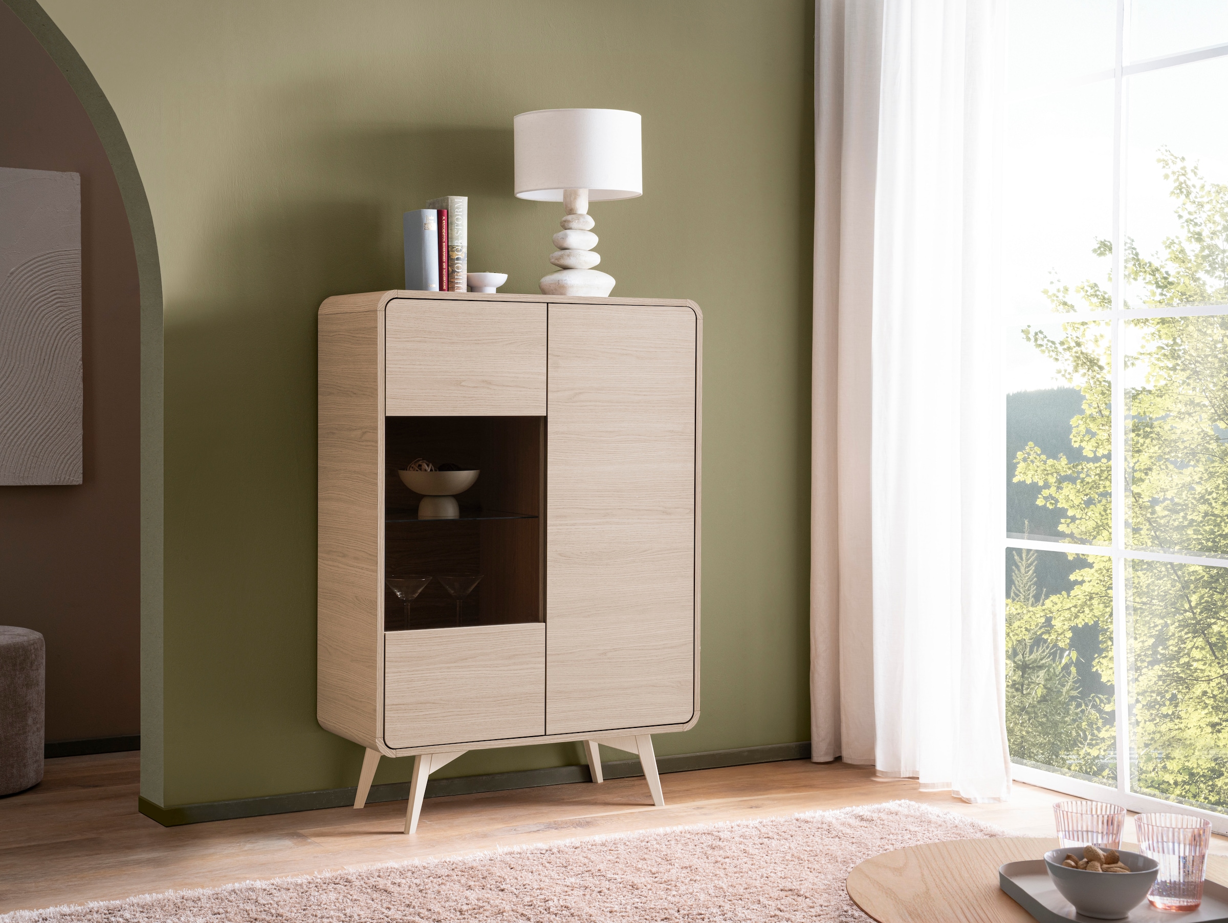 Home affaire Vitrine »Torsby, moderne Glasvitrine, Stauraumelement, Schrank« abgerundete Ecken, ausreichend Stauraum, vielseitig einsetzbar