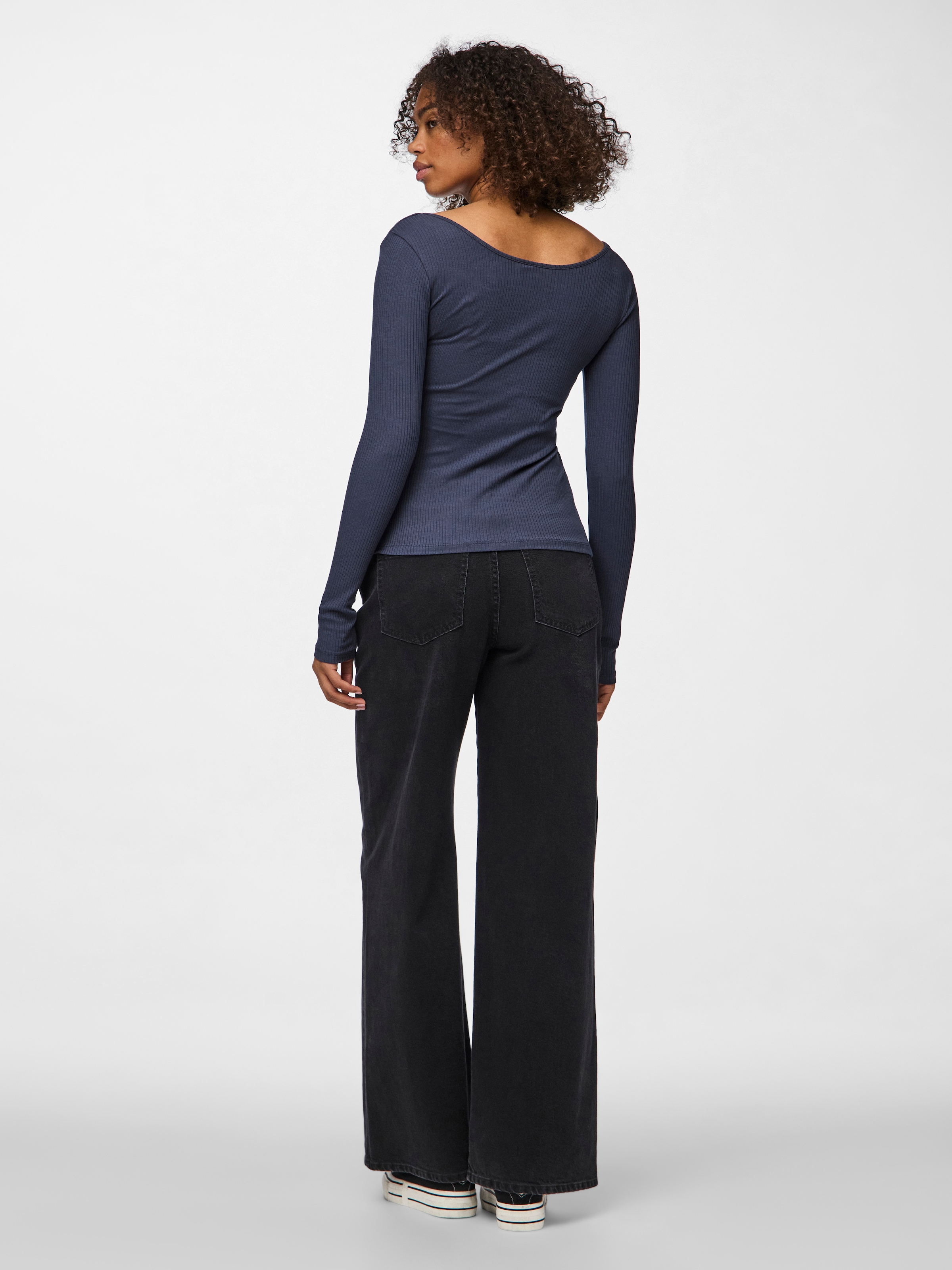pieces Langarmshirt »PCKITTE LS TOP NOOS BC« Baumwollmischung, slim fit