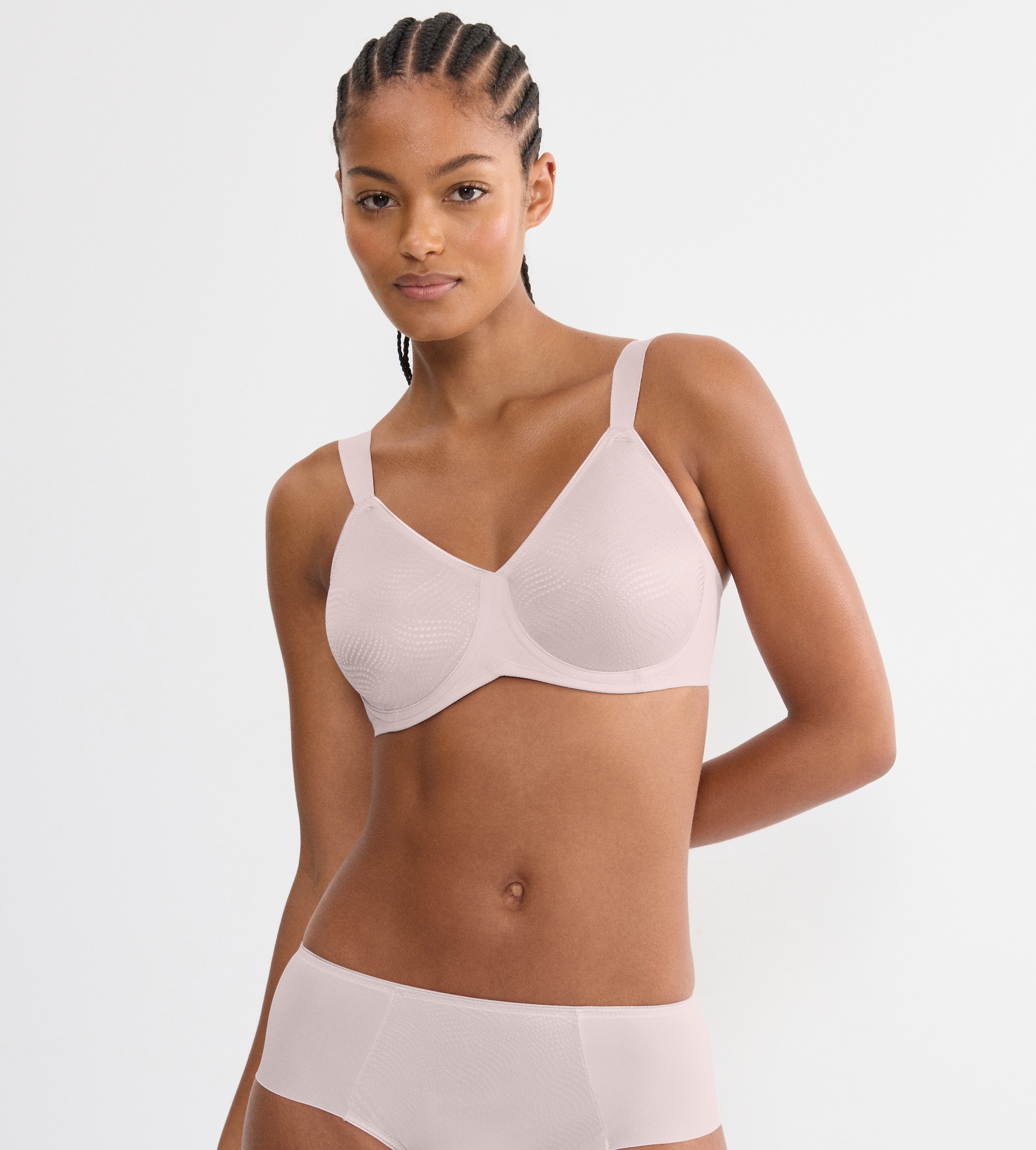 Triumph Minimizer-BH »Essential Minimizer« schimmerndes Jacquard-Muster, mit Bügel