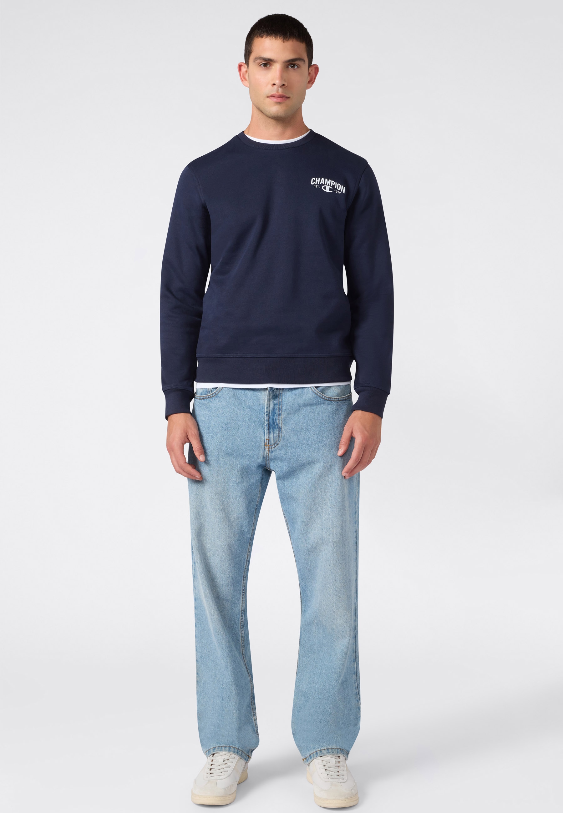 Champion Sweatshirt »SPORTWEAR CREWNECK Standard Fit«, mit sportlicher Ausstrahlung, für Sportmode und Freizeit, Standard Fit
