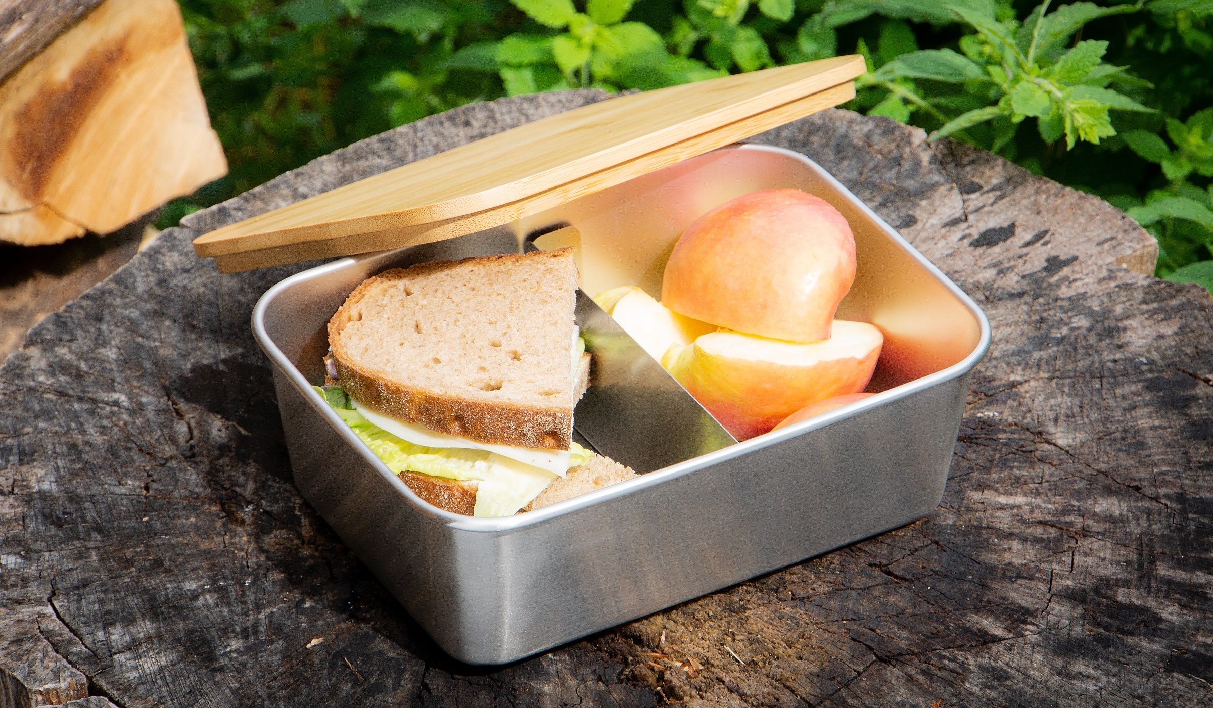 ECHTWERK Lunchbox »„Brotdose“ mit Bambusdeckel, 1500 ml«, (1 tlg., Dose mit Deckel), aus hochwertigem Edelstahl 304