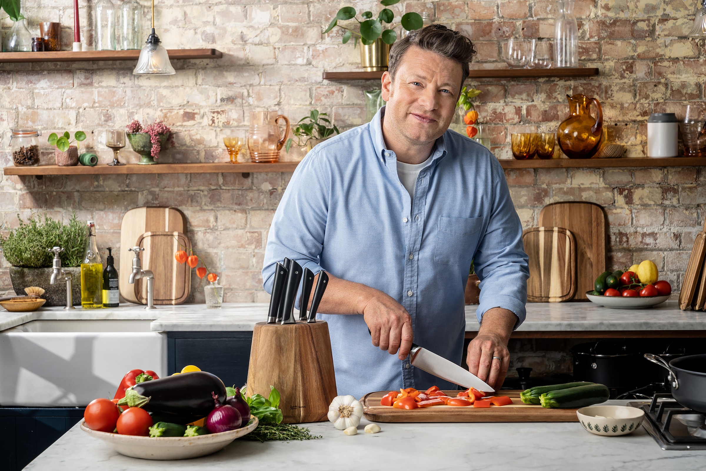 Tefal Schneidebrett »Jamie Oliver«, (1 St.), FSC-zertifiziert, praktische  Saftrille, zum Schneiden und Servieren online bei