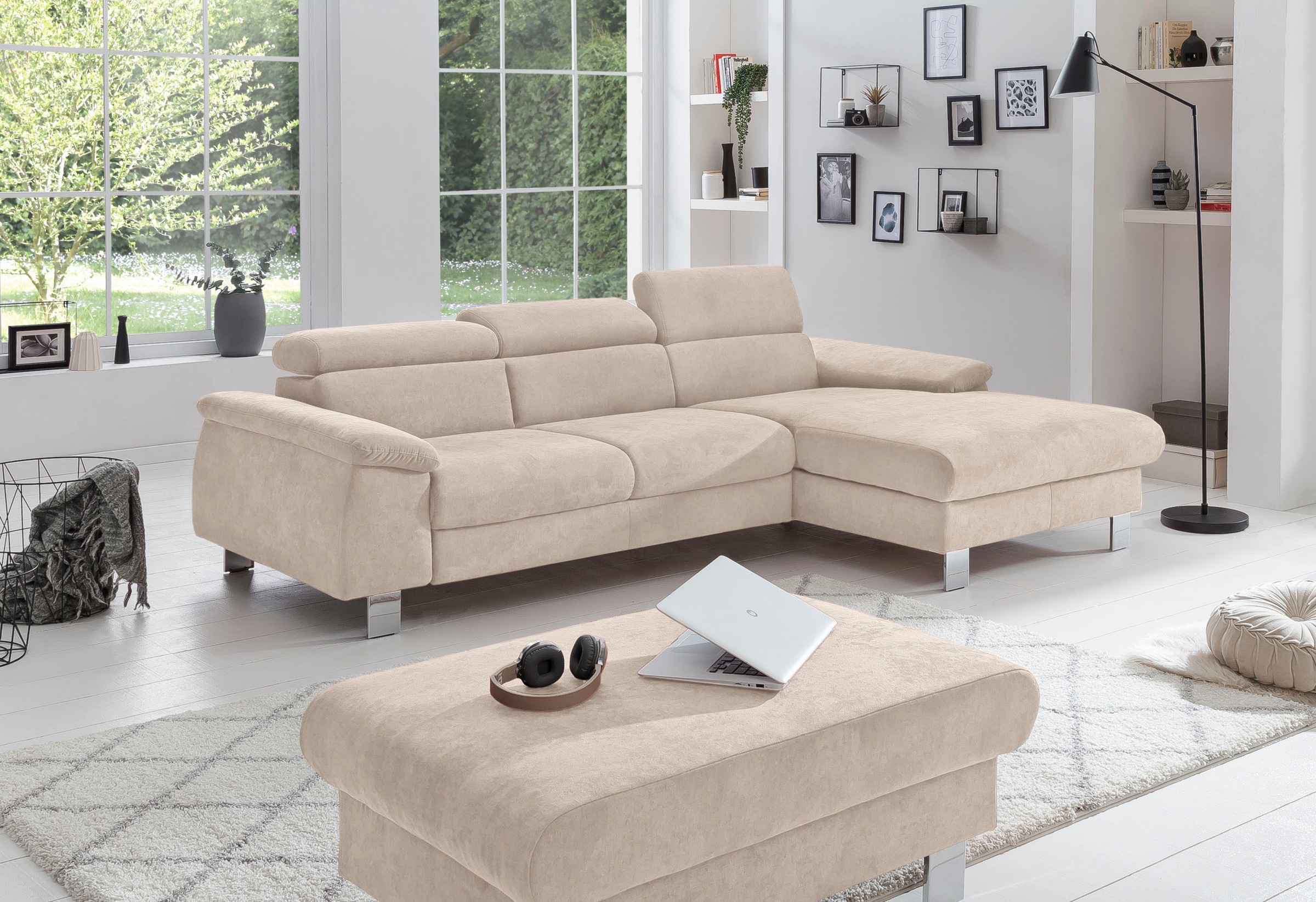 COTTA Ecksofa »Komaris L-Form, B: 244 cm« mit Kopfteilverstellung, optional Bettfunktion, Bettkasten & Licht