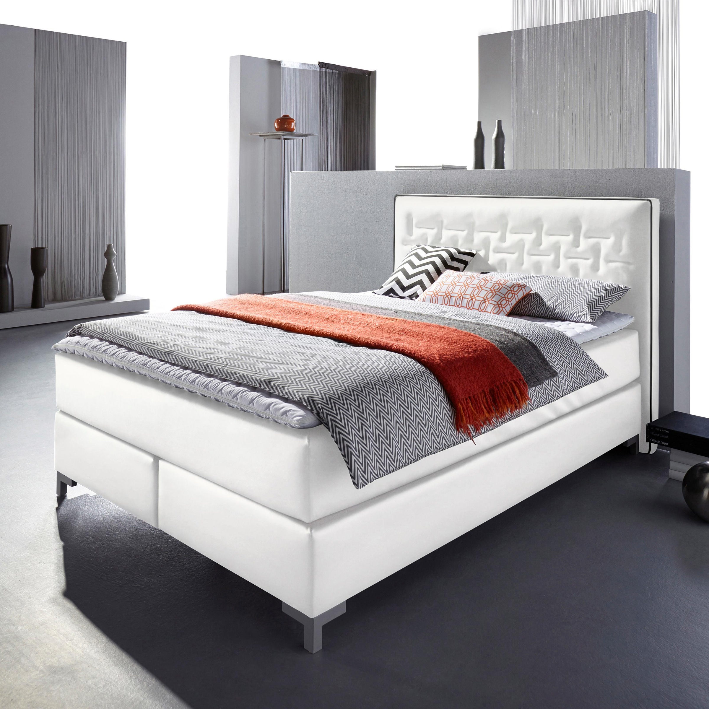INOSIGN Boxspringbett »Coos«, mit besonderer Steppung im Kopfteil, 3 Matrat günstig online kaufen