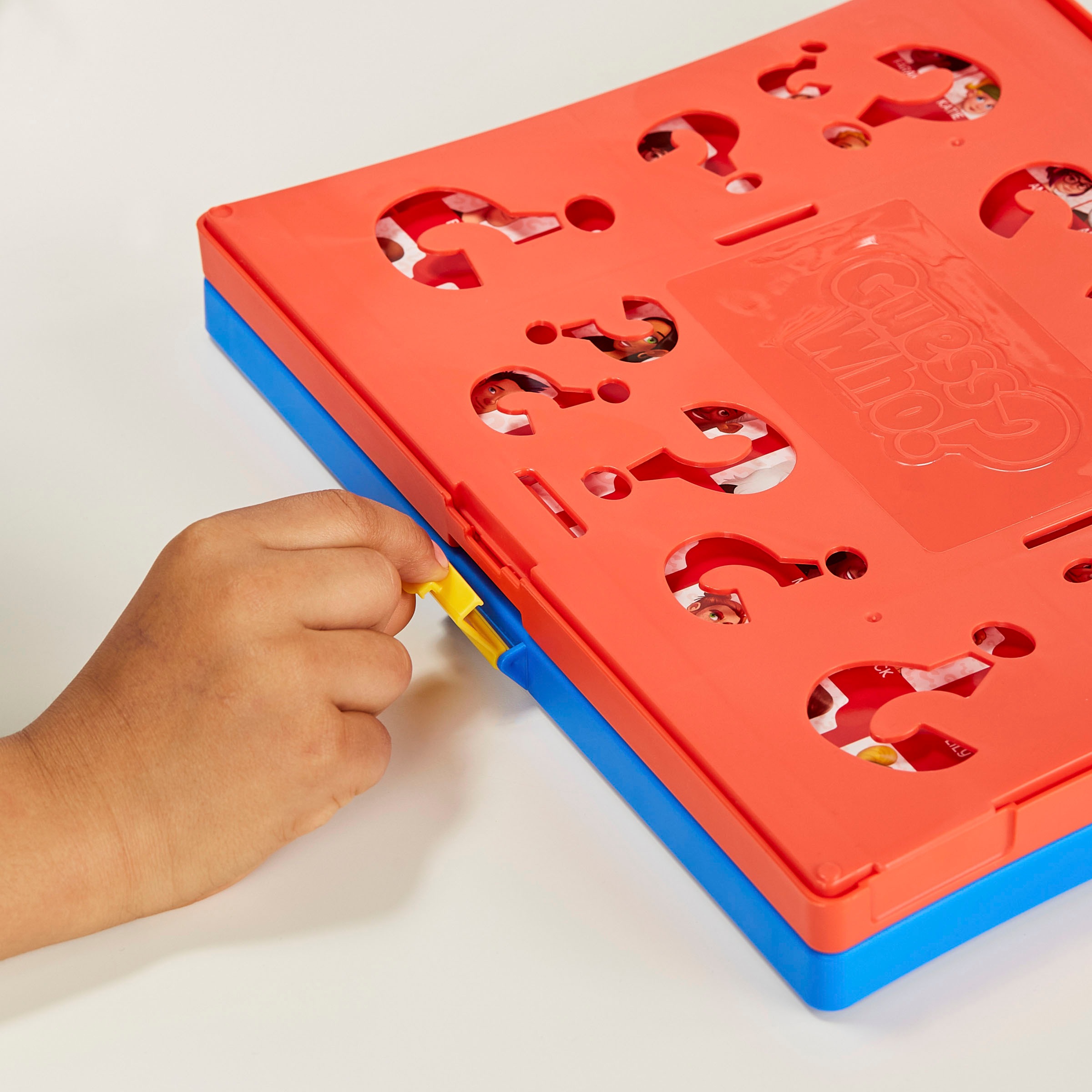 Hasbro Spiel »Wer ist es?«