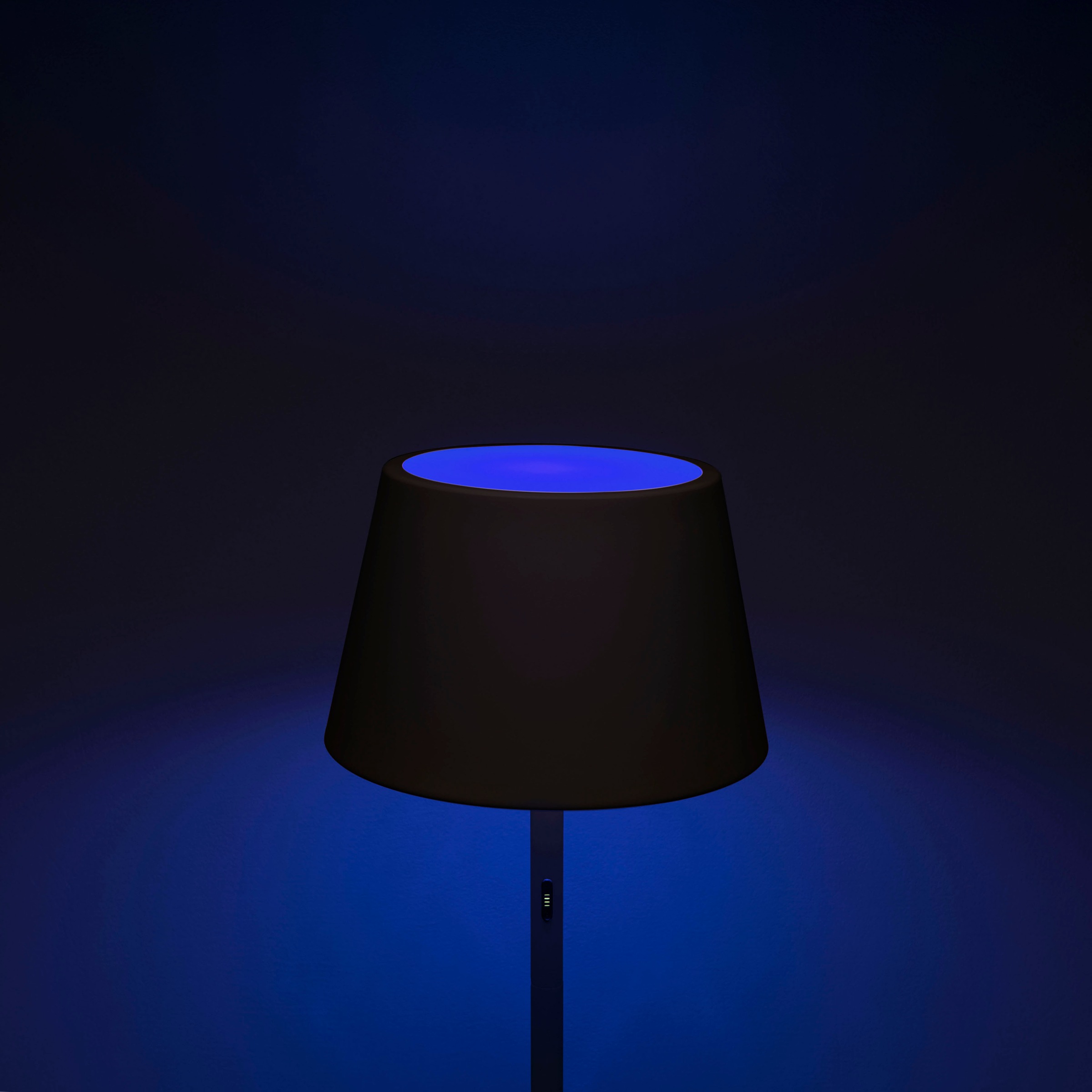 KONSTSMIDE LED Stehlampe »Pomezia«, Leuchtmittel LED-Modul | LED fest integriert, Pomezia LED USB-Stehlampe, 2700K/3000K/4000K, dimmbar