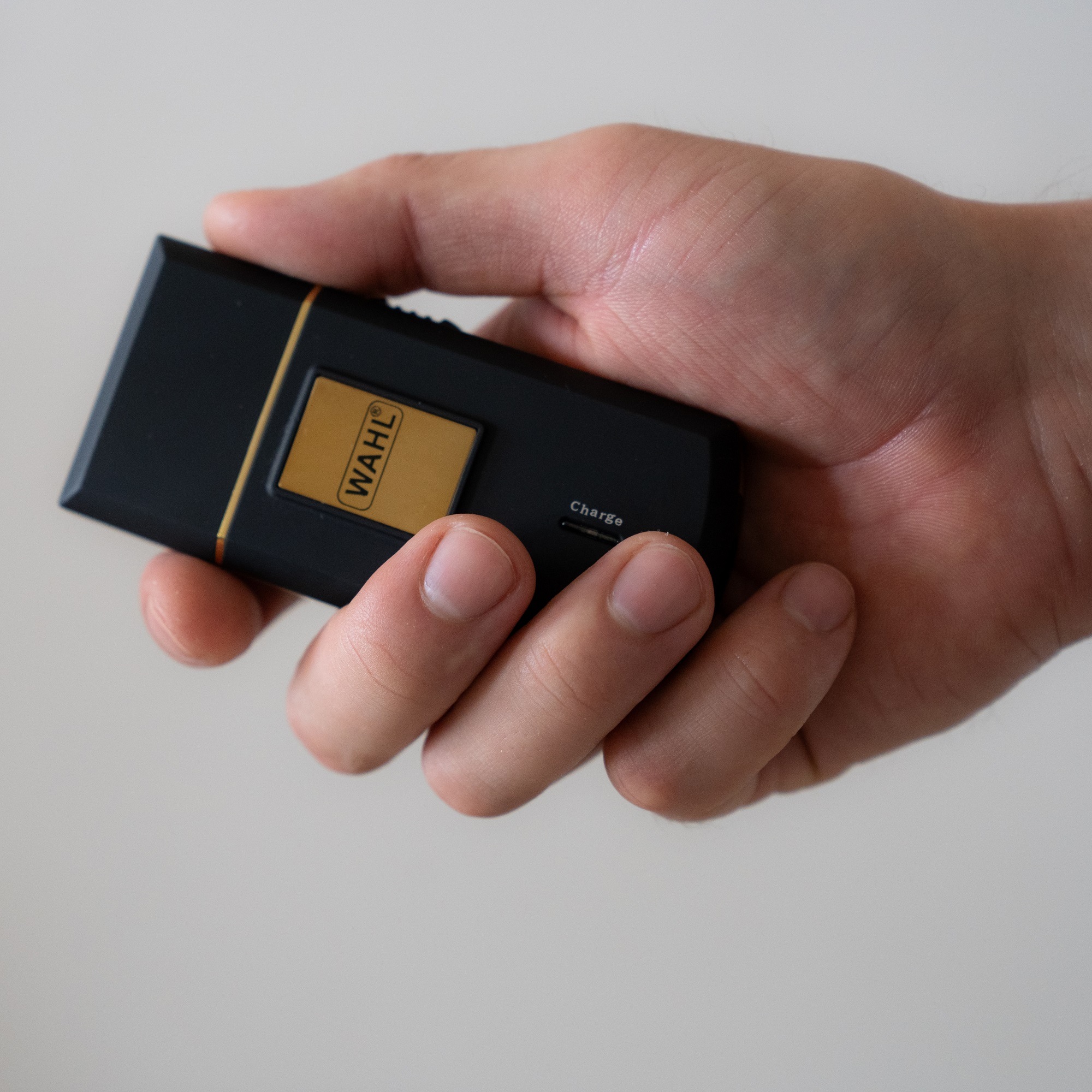 Wahl Elektrorasierer »Travel Shaver«, 8 St. Aufsätze, Kompaktes Design, LED-Ladenanzeige