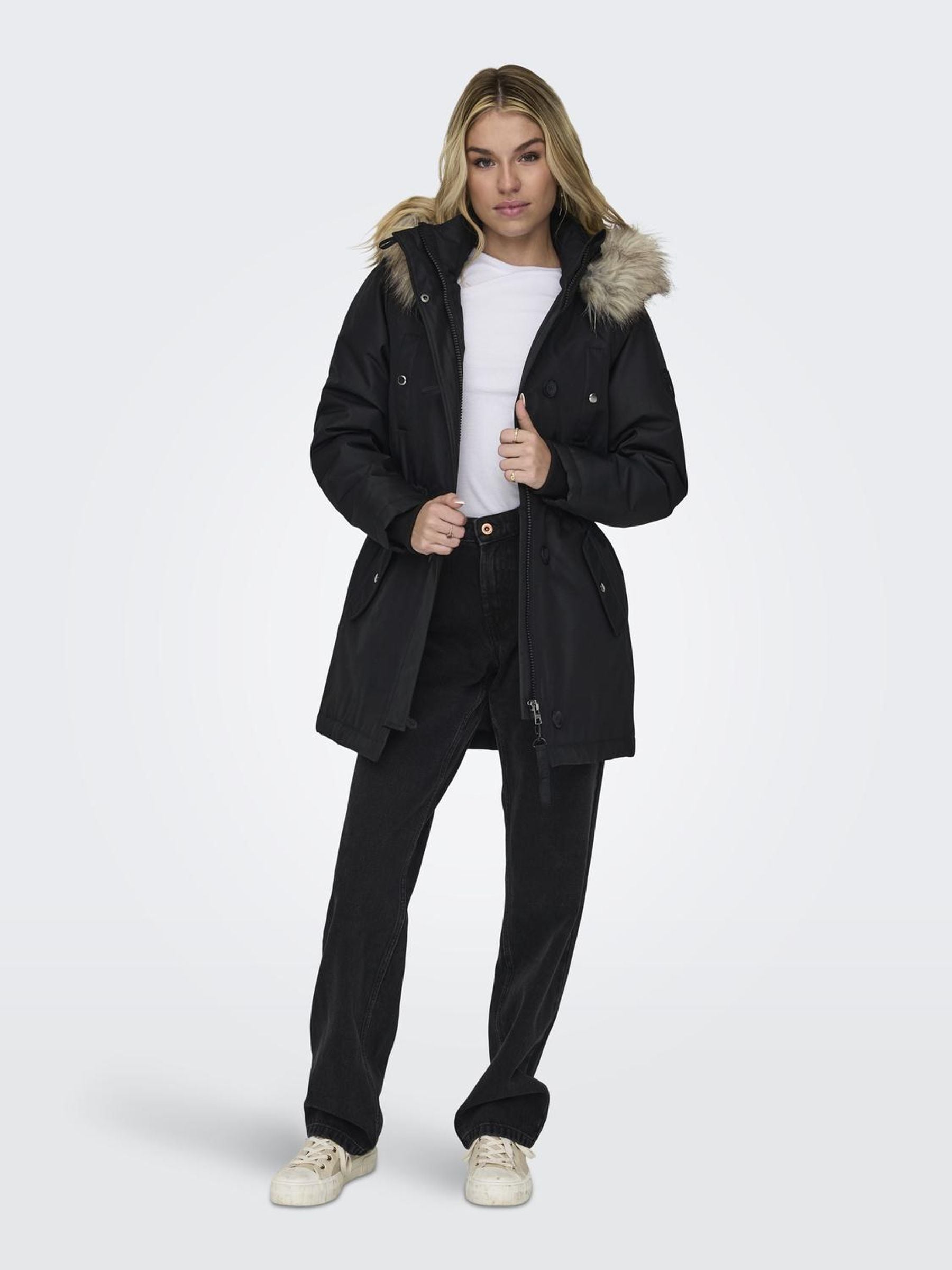 ONLY Parka »ONLIRIS FUR WINTER PARKA LIFE CC OTW«, mit Kapuze, mit verdeckter Knopfleiste