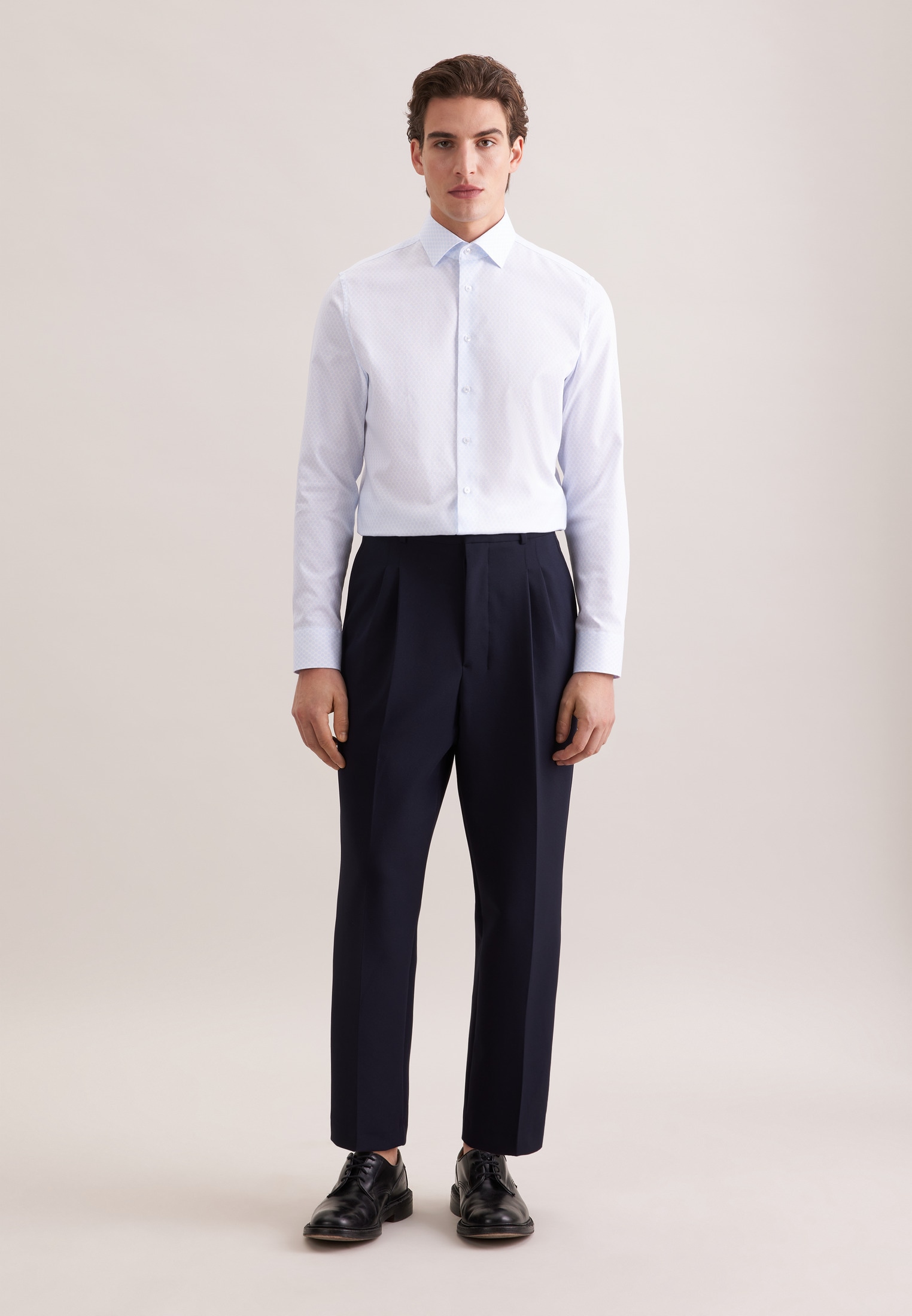 seidensticker Businesshemd »Schwarze Rose« Shaped 1/1 Extra lang Kentkragen Druck