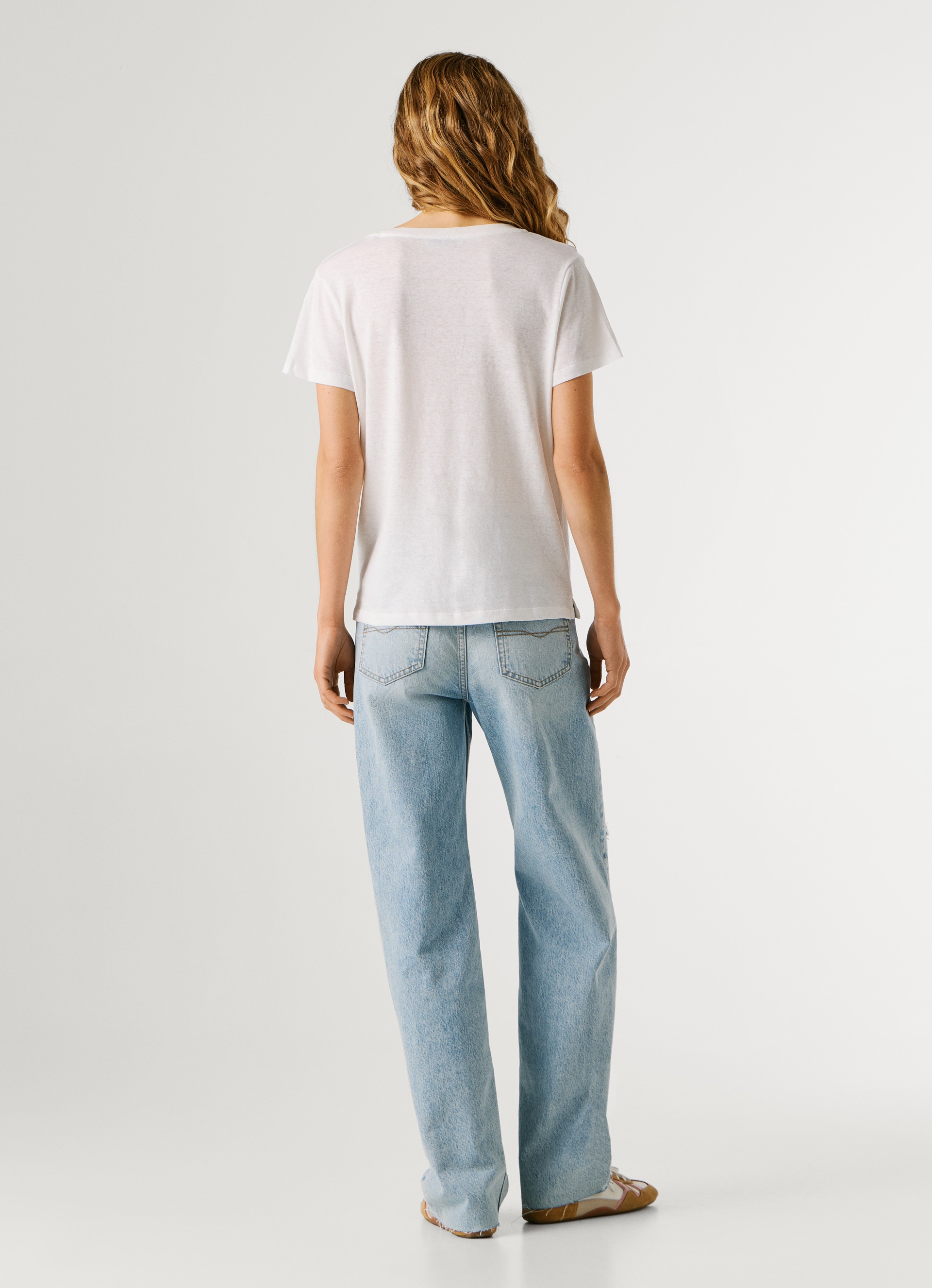 Pepe Jeans T-Shirt »MEGAN V-NECK« im Materialmix mit Leinen