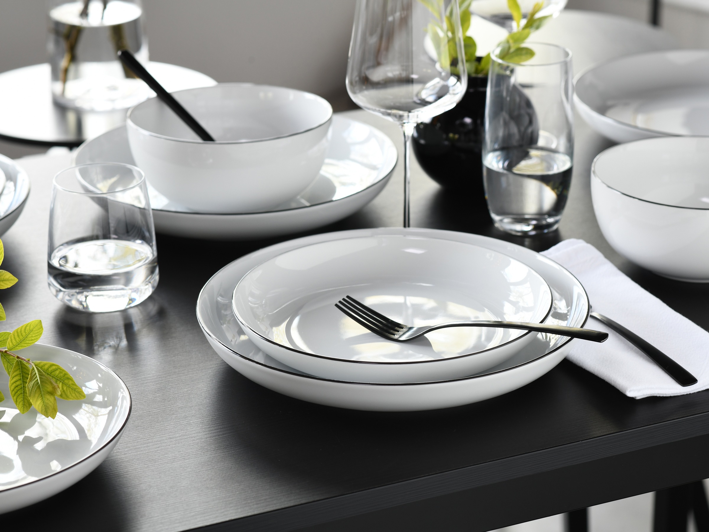 CreaTable Teller-Set »Allround Black Line, Tellerset 12-tlg« Daily Use, Zei günstig online kaufen