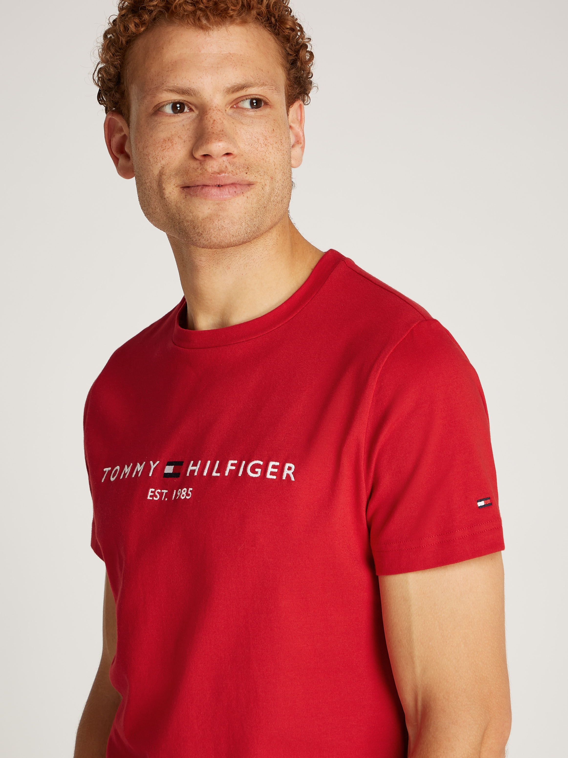 Tommy Hilfiger T-Shirt »TOMMY LOGO TEE« aus reiner Baumwolle