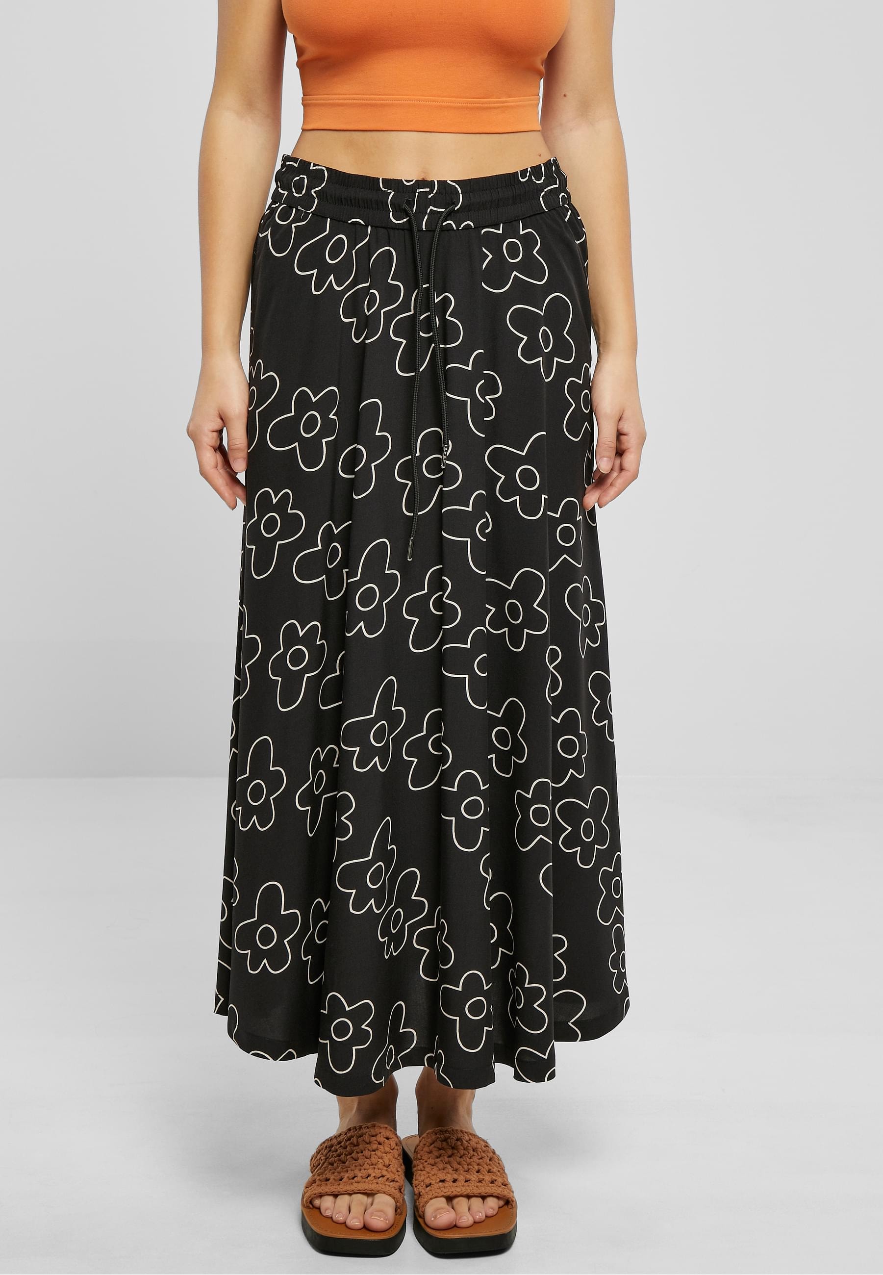 URBAN CLASSICS Jerseyrock »Urban Classics Damen Ladies Viscose Midi Skirt« 1 Stk.