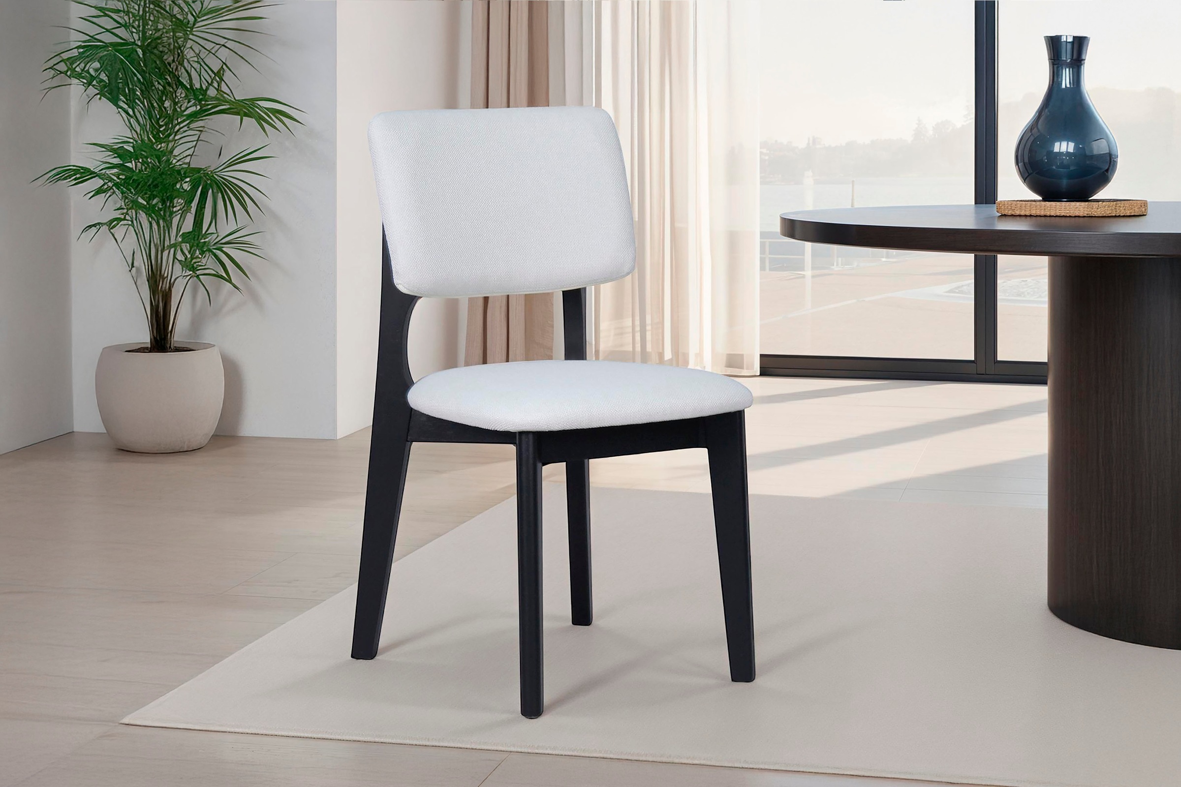 byLIVING Esszimmerstuhl »Elsa« (Set) 2 Stk.modern gemütlicher Massiv - Holz günstig online kaufen