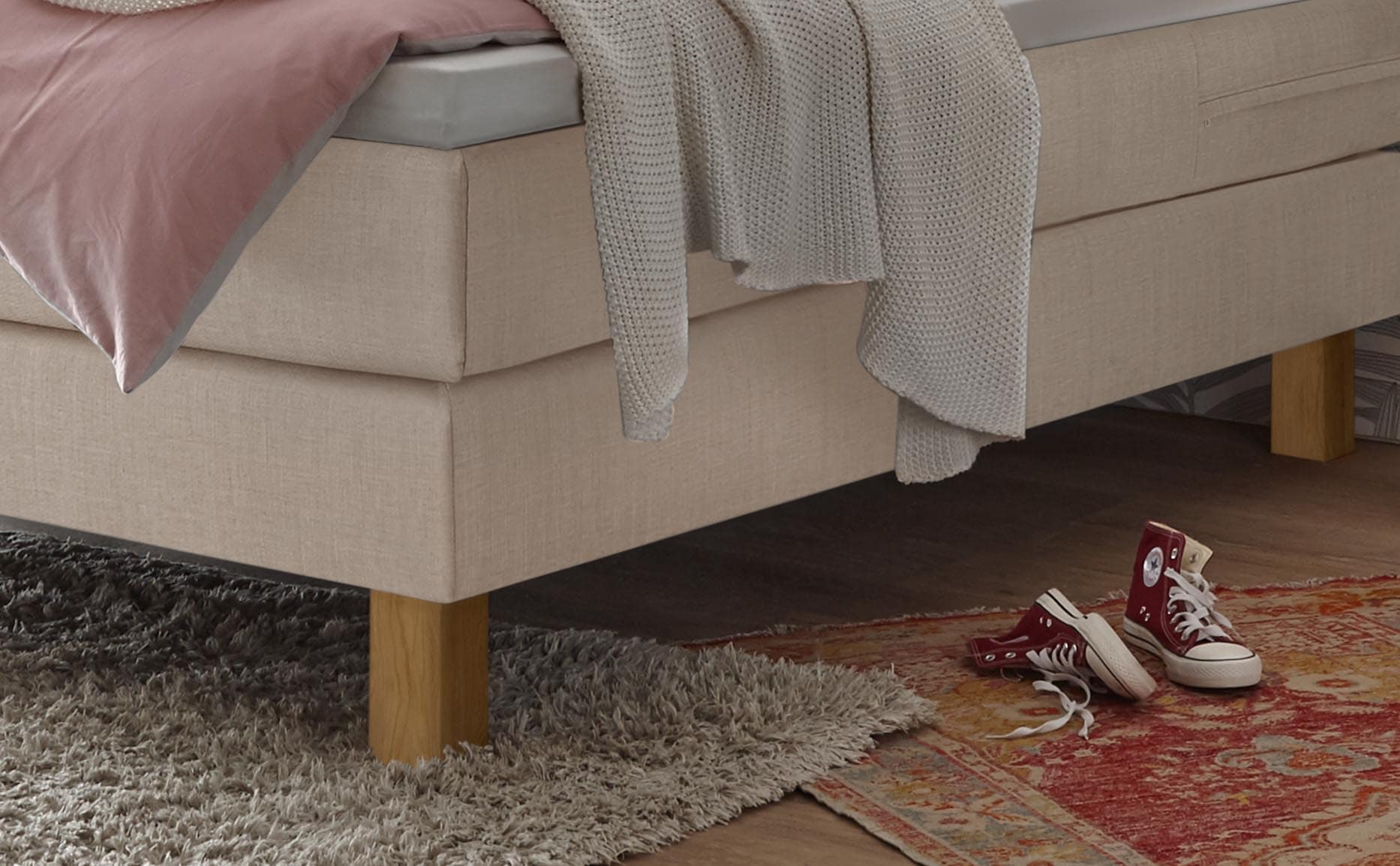 HASENA Boxspringbett »Isoba«, inkl. Topper, Füsse aus massiver Eiche