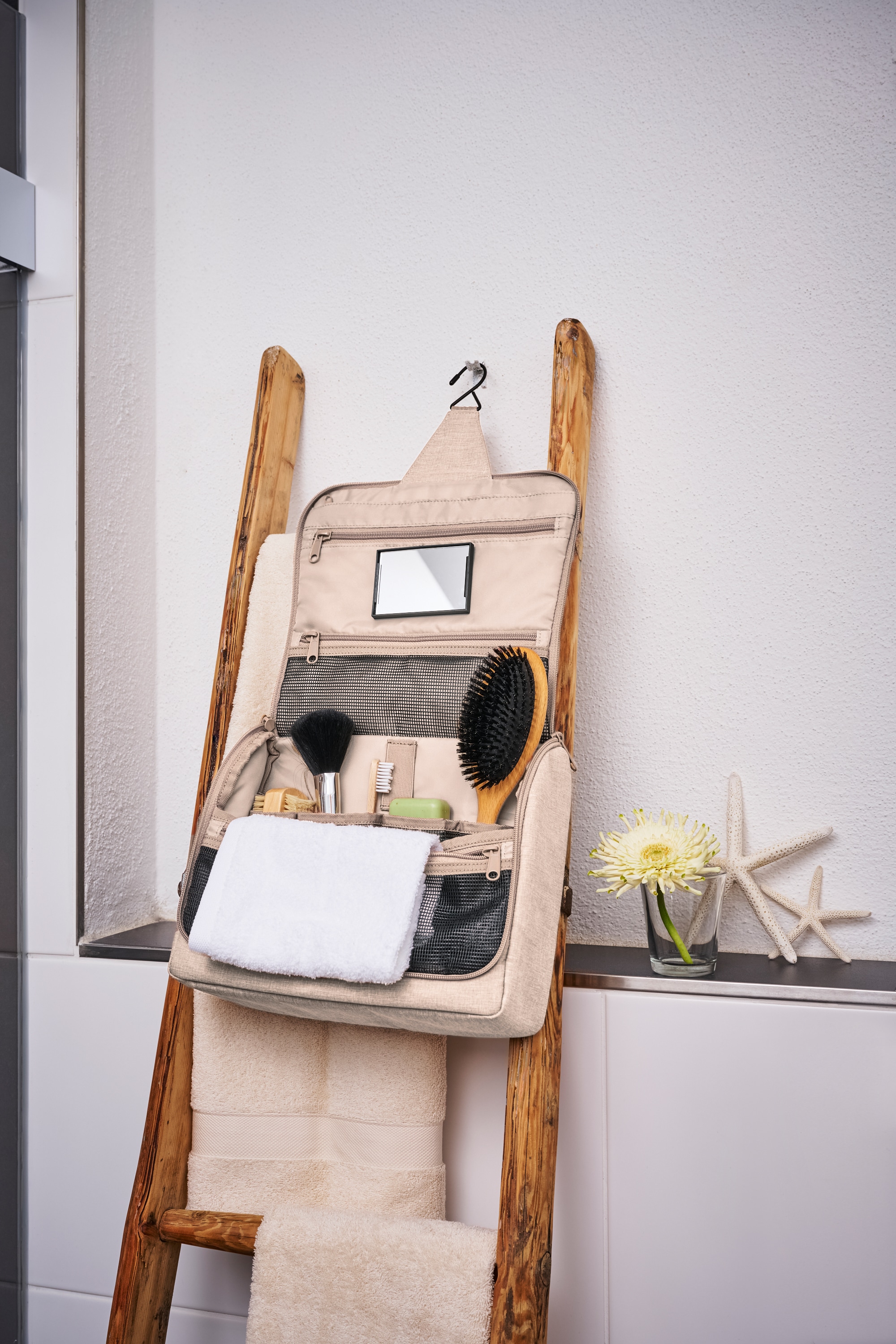 REISENTHEL® Kulturbeutel »reisenthel toiletbag XL« inkl. Spiegel mit Klettverschluss