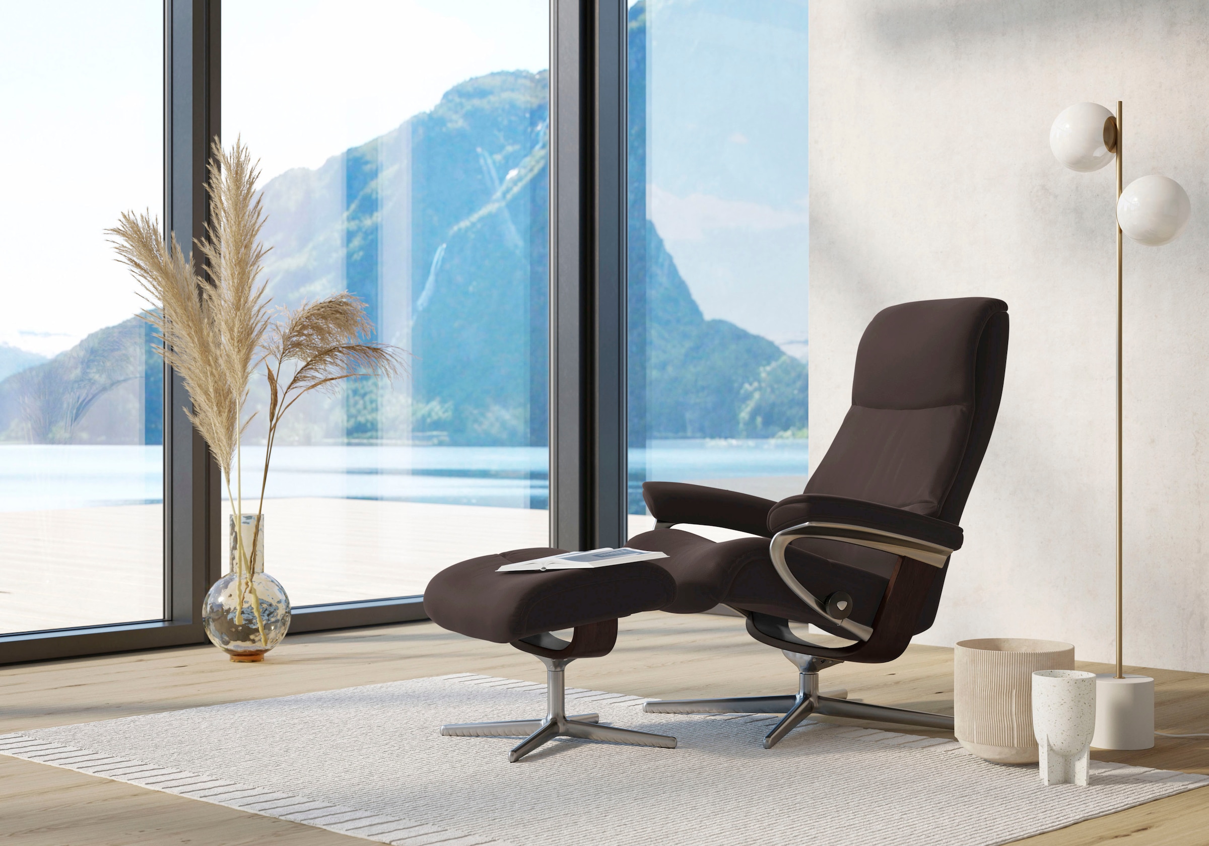 Stressless® Relaxsessel »View«, mit Cross Base, Größe S, M & L, Holzakzent günstig online kaufen
