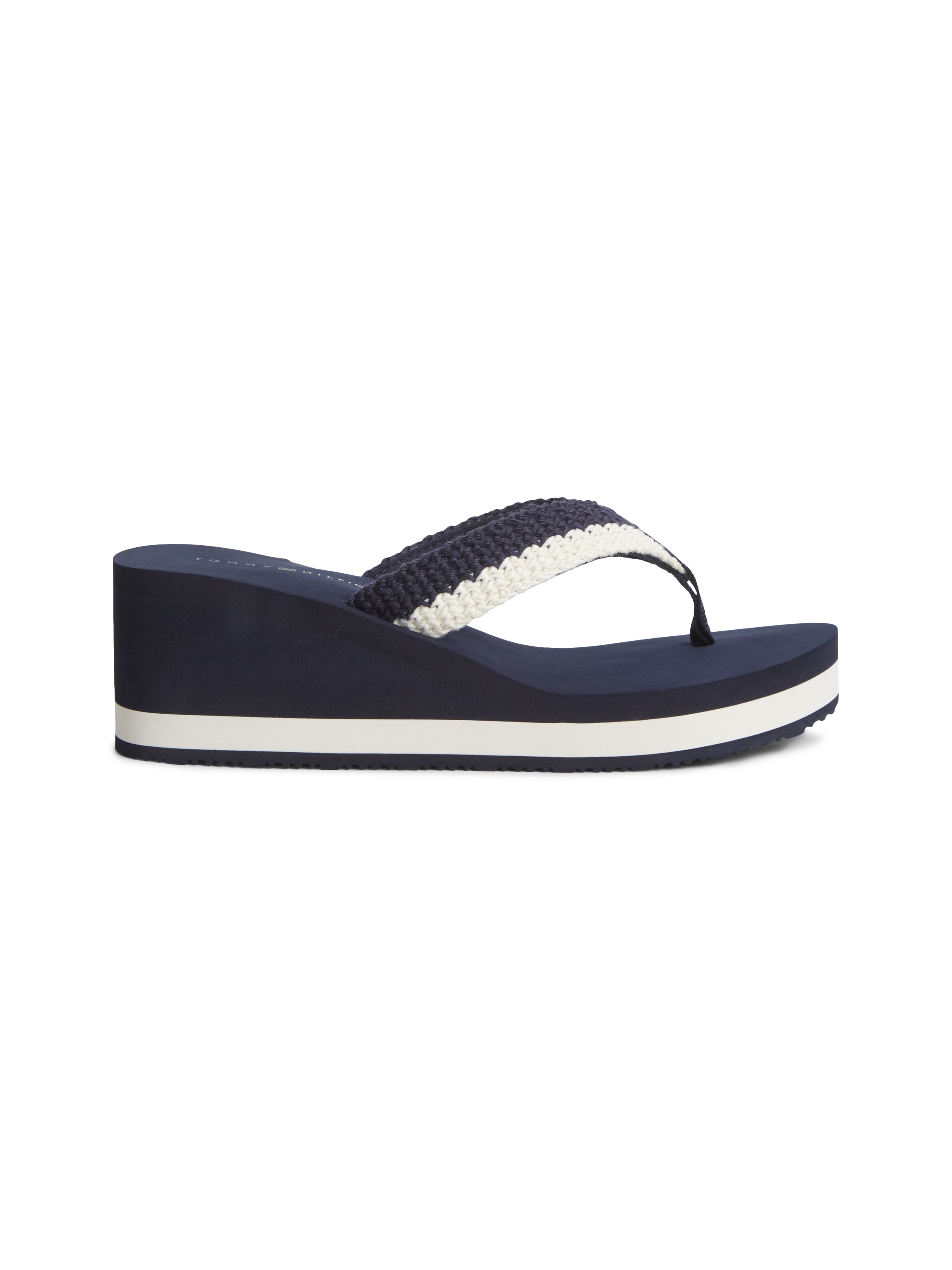 Tommy Hilfiger Dianette »TH WEDGE CROCHET SUMMER SANDAL«  Sommerschuh, Zehentrenner in sommerlicher Häkeloptik