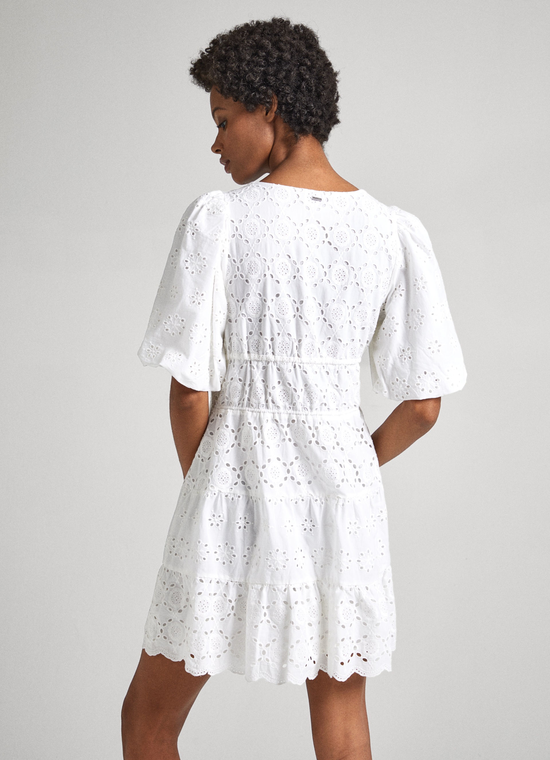 Pepe Jeans Sommerkleid »DELIA«, mit Lochstickereien