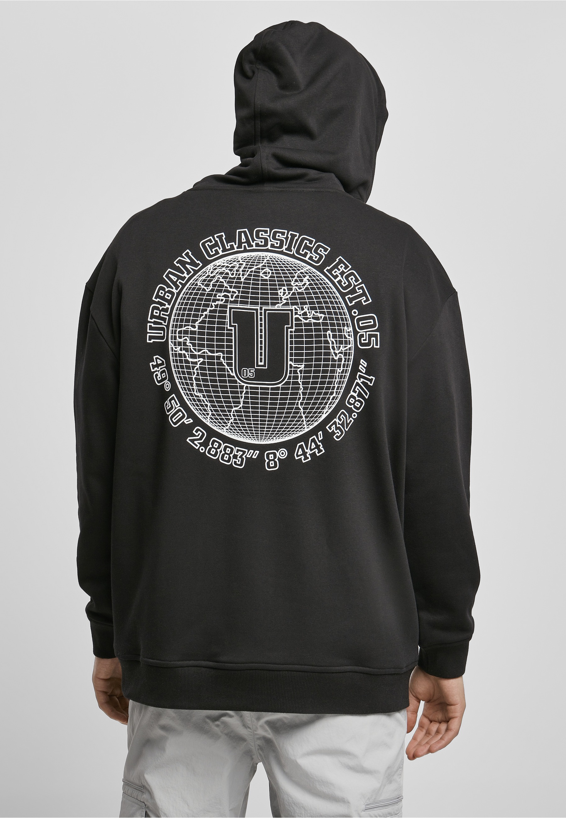 URBAN CLASSICS Rundhalspullover »Urban Classics Herren Globetrotter Hoody« 1 Stk.
