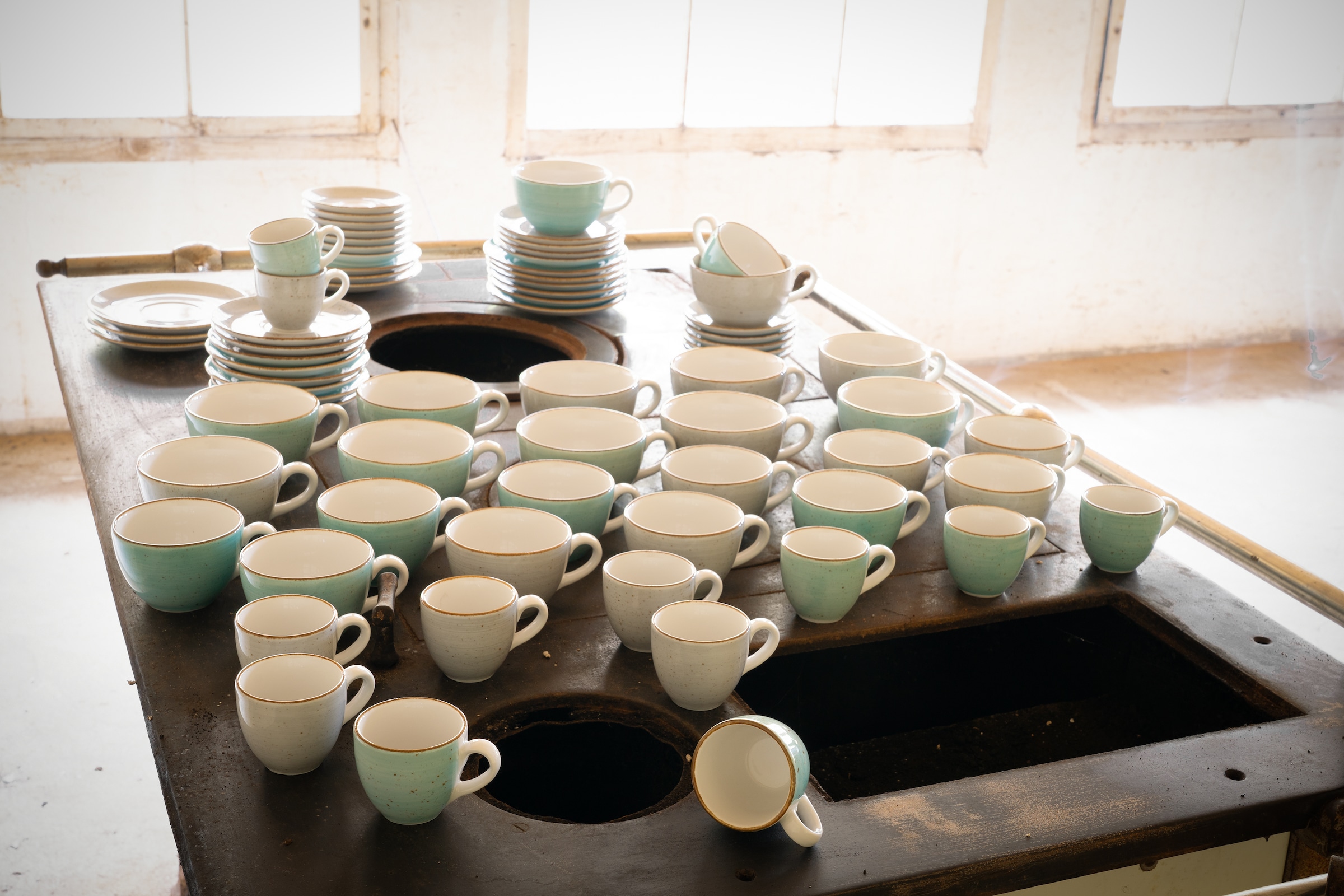 CreaTable Espressotasse »Vintage Nature Stein, Espresso-Set, 8-tlg.«, (Set, 8 tlg.), Handgemalt, Gesprenkelt, Rustikales Außenband