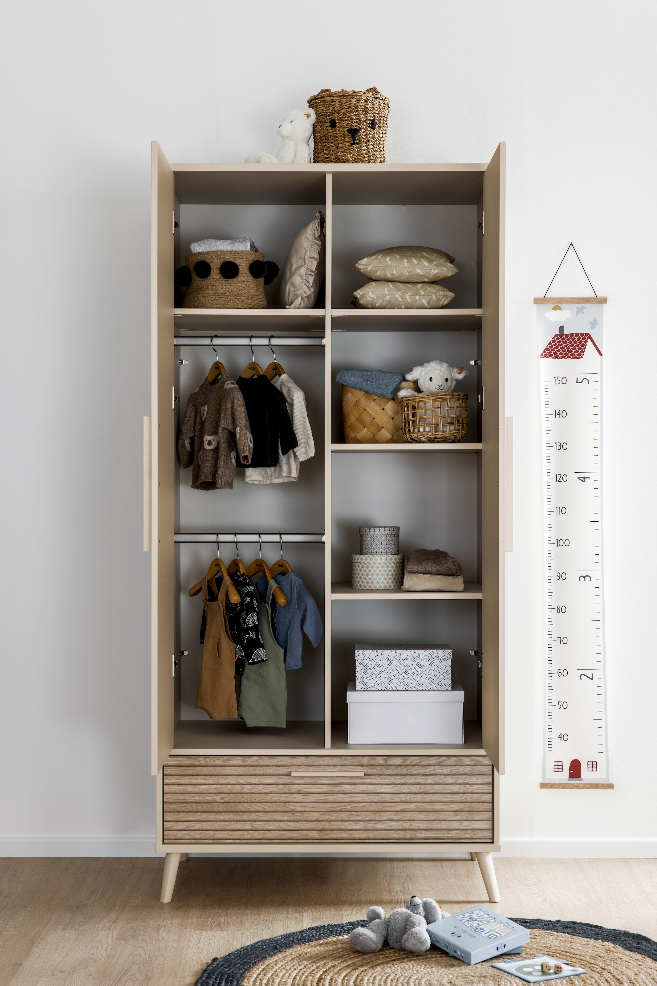 PAIDI Kleiderschrank »EEFJE in Beige mit Schublade und Türen, verschiedene Ausführungen« B/H/T ca. 95-123/139-204/41-57cm, mit 2 oder 3 Türen + Tiny-Variante,  stabiler Drehtürenschrank aus Holz, mit Soft-Close-Funktion