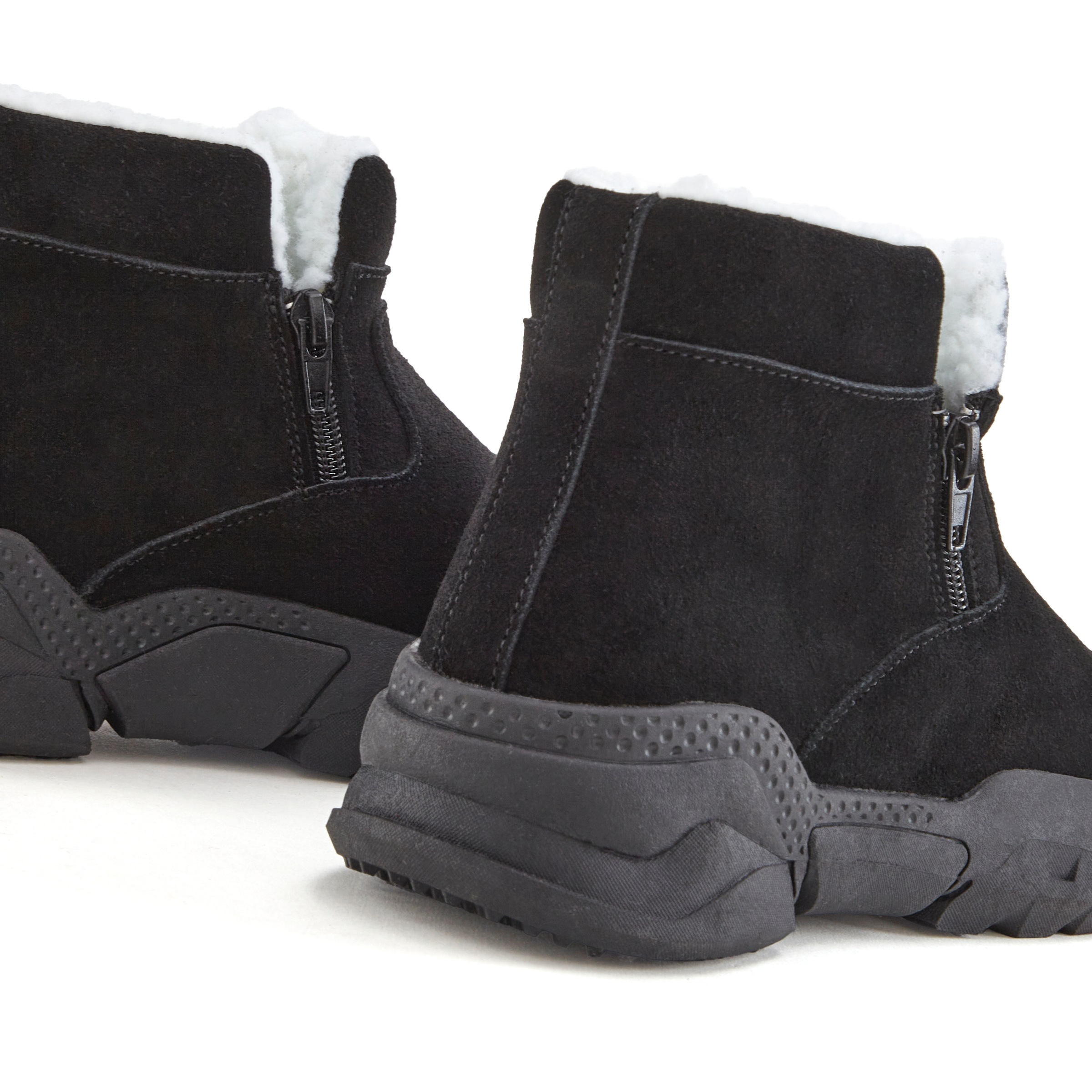 Vivance Stiefelette, aus Veloursleder und mit Warmfutter, Winterstiefel, Stiefel, Boots
