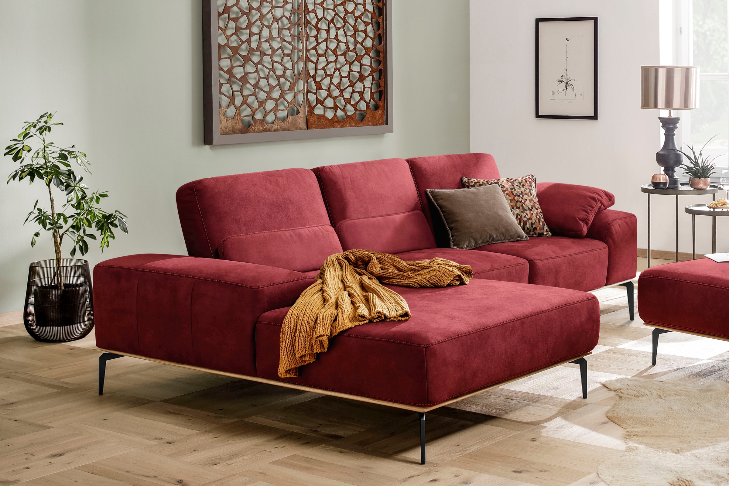 W.SCHILLIG Ecksofa »run, Designsofa mit tollem Sitzkomfort, bequem, L-Form«, mit Holzsockel, Füße in Schwarz pulverbeschichtet, Breite 279 cm