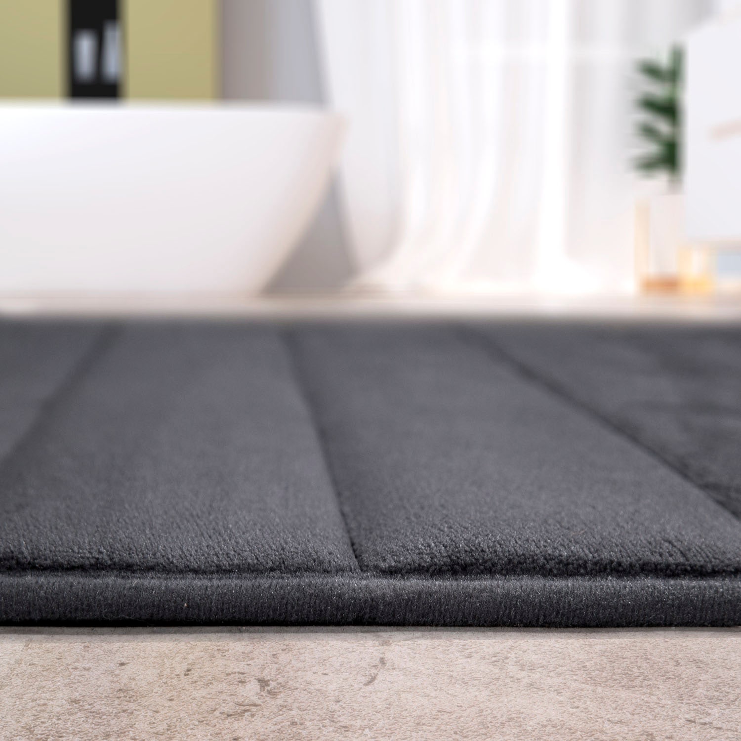 Paco Home Badematte »Corby 252, Memory-Schaum Effekt«, rutschhemmend beschichtet, fußbodenheizungsgeeignet, Badteppich, Uni Farben, gestreift, Hoch-Tief Effekt