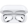 Apple wireless In-Ear-Kopfhörer »AirPods (3. Gen.) mit MagSafe Ladecase«, Bluetooth, Freisprechfunktion-Sprachsteuerung