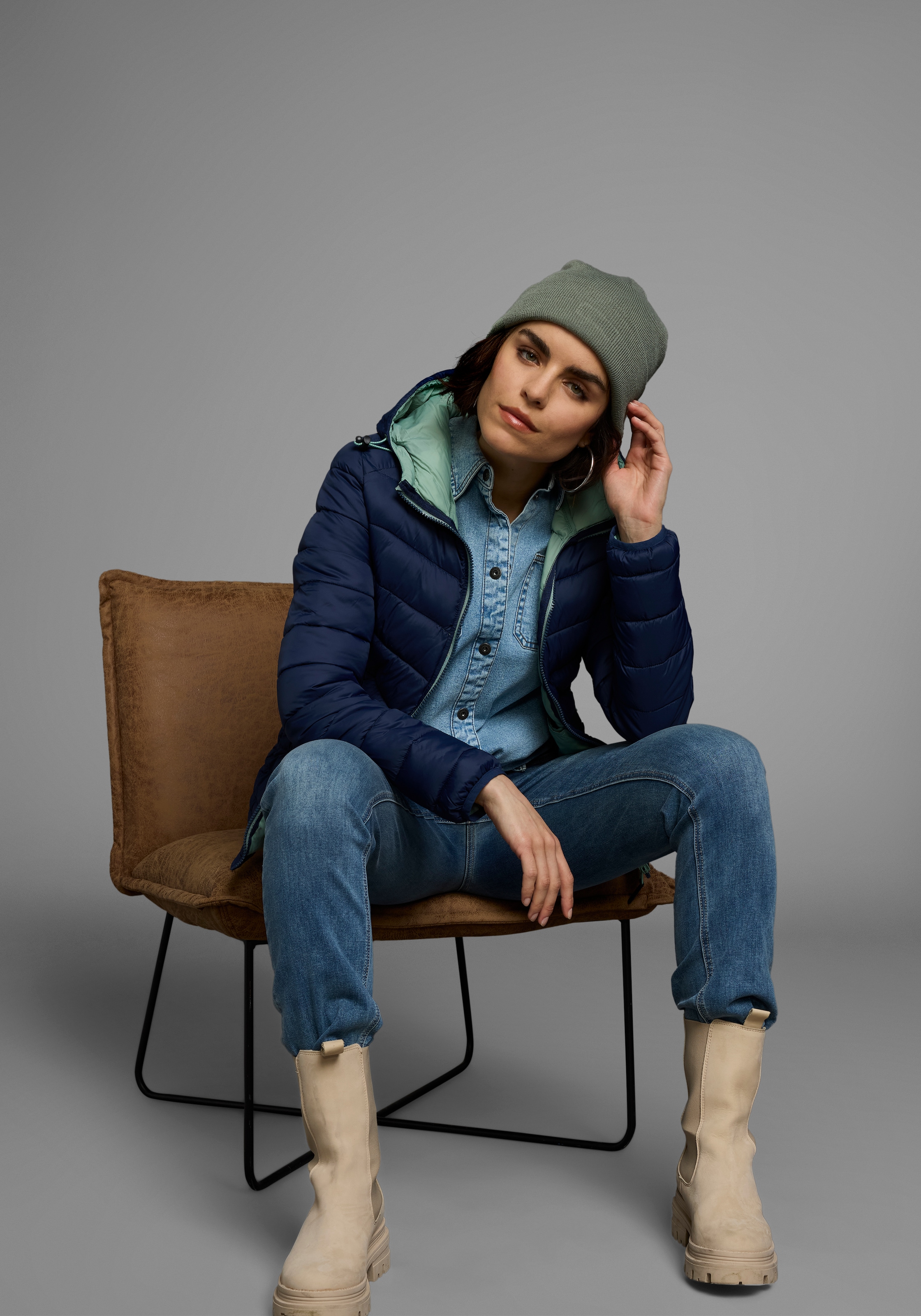 Polarino Steppjacke mit Kapuze Übergangsjacke für kühle Tage,  aus leichtem Webmaterial