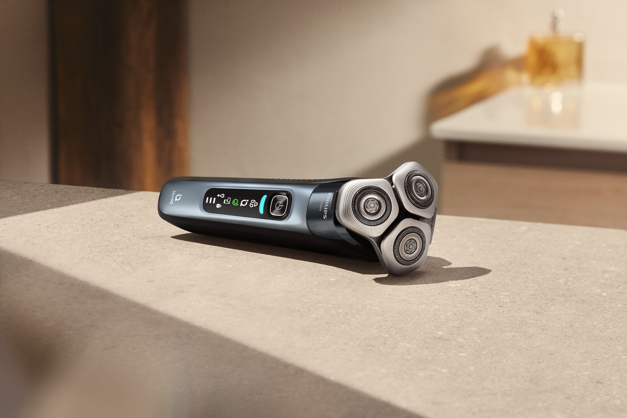 Philips Elektrorasierer »Series i9000 X9001/10«, integrierter Präzisionstrimmer, mit SkinIQ Technologie, inkl. Reiseetui