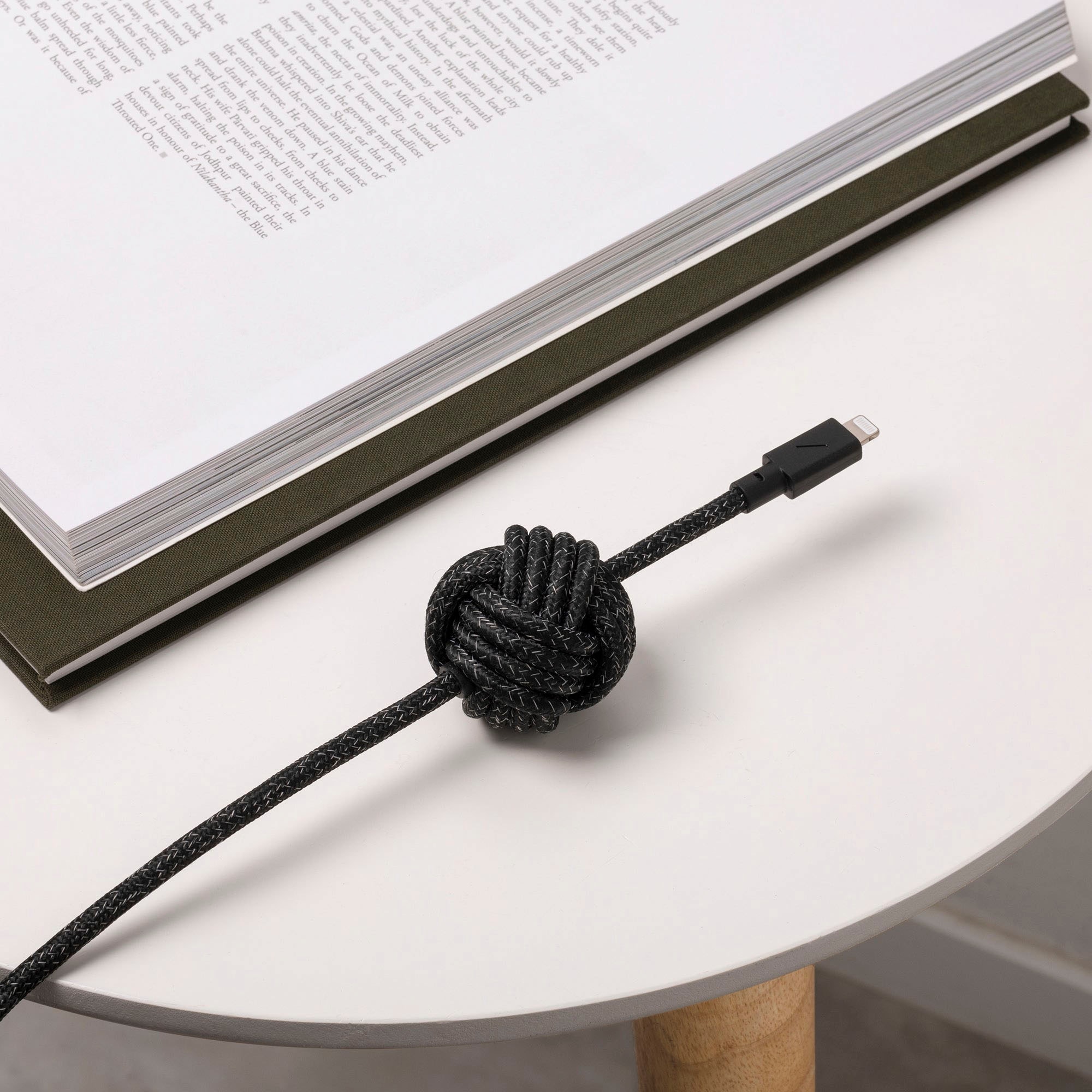 NATIVE UNION Smartphone-Kabel »Night Cable USB-C to Lightning«, USB-C, 300 cm
