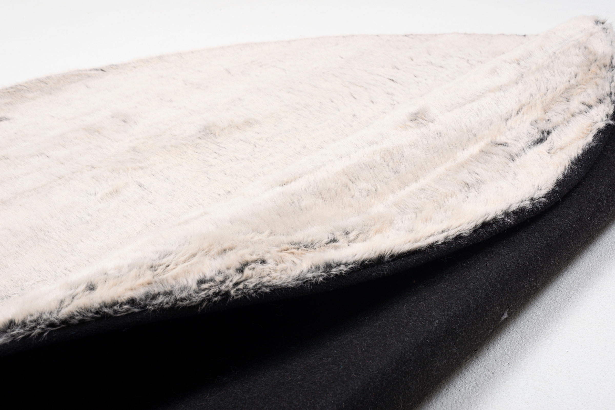 TOM TAILOR HOME Fellteppich »Furry«, rund, 25 mm Höhe, Kunstfell, Hochflor, extrem weiche Haptik