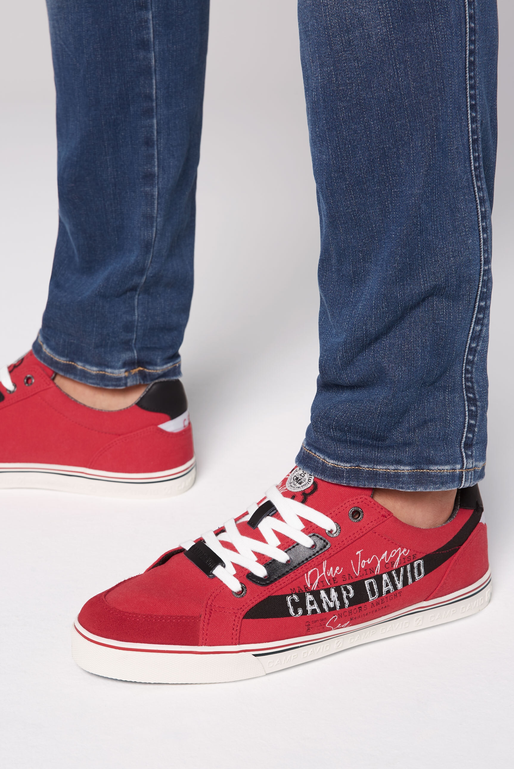CAMP DAVID Sneaker, mit gepolstertem Einstieg