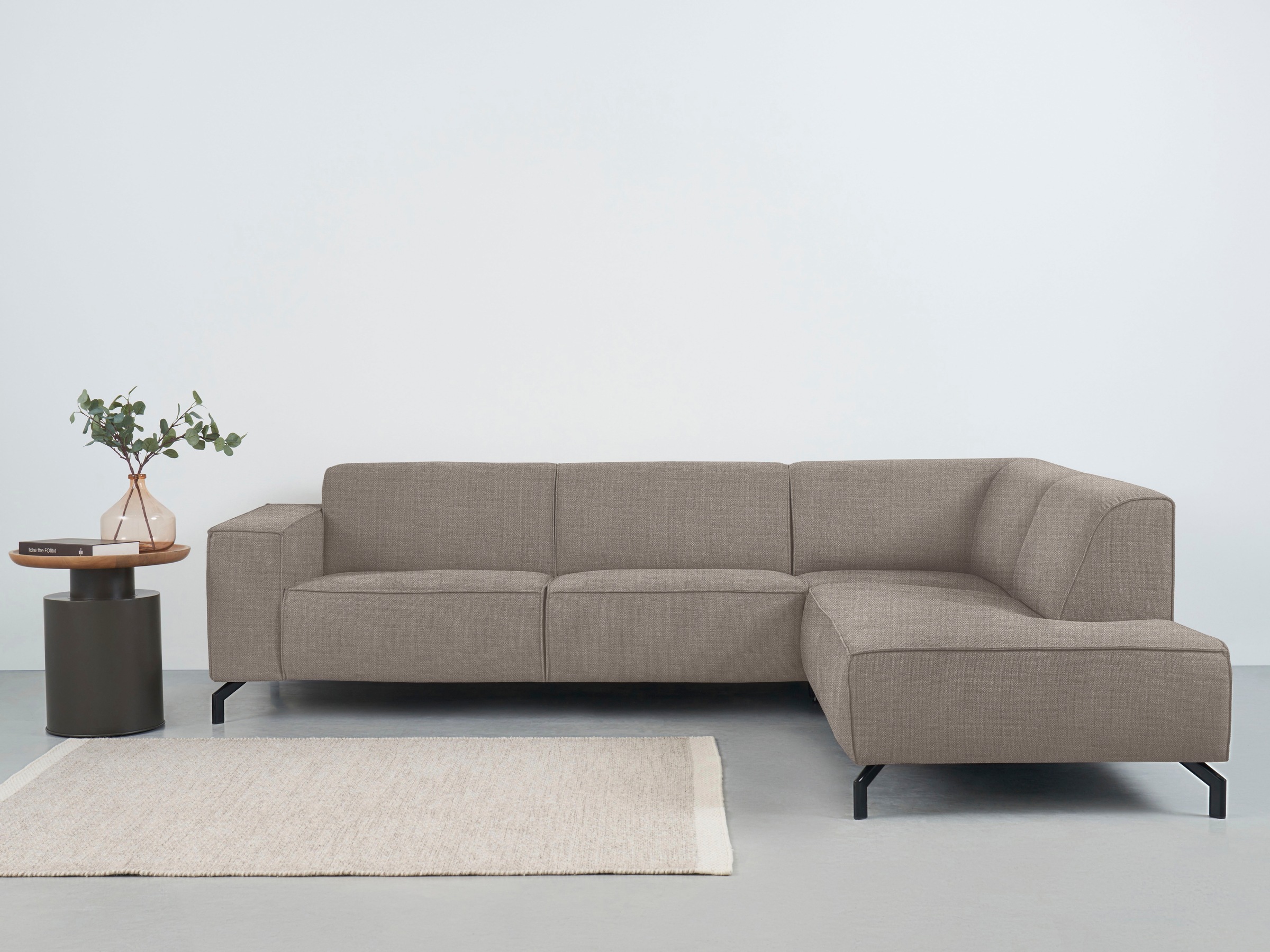 Places of Style Ecksofa »Lorcan, Breite 275 cm, weiches Sitzgefühl«, mit sc günstig online kaufen