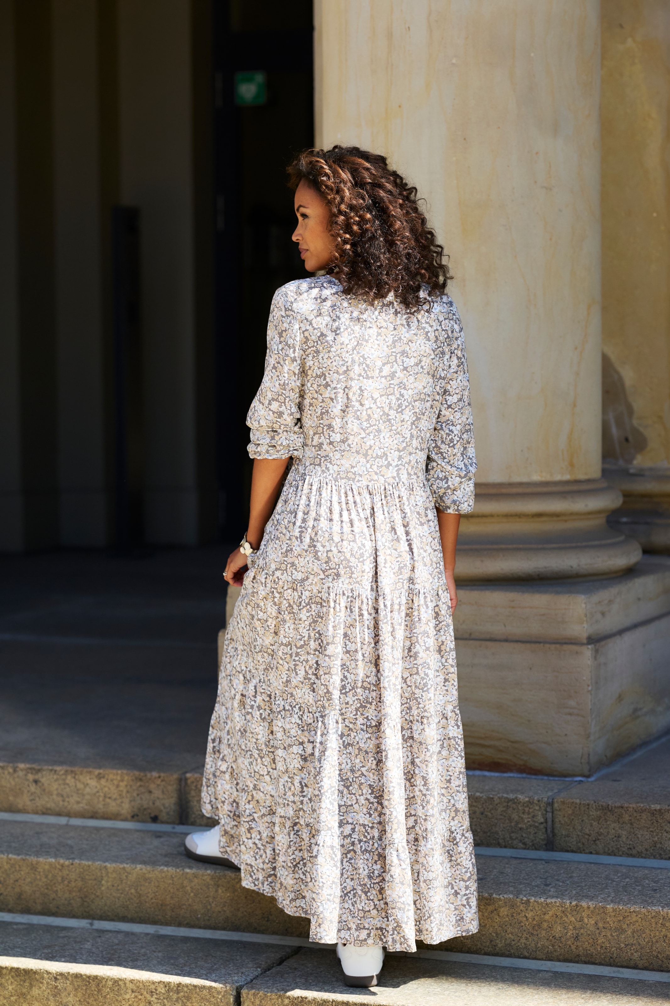 Vivance Maxikleid mit Alloverprint und Volants, langärmlig, Druckkleid, casual-chic