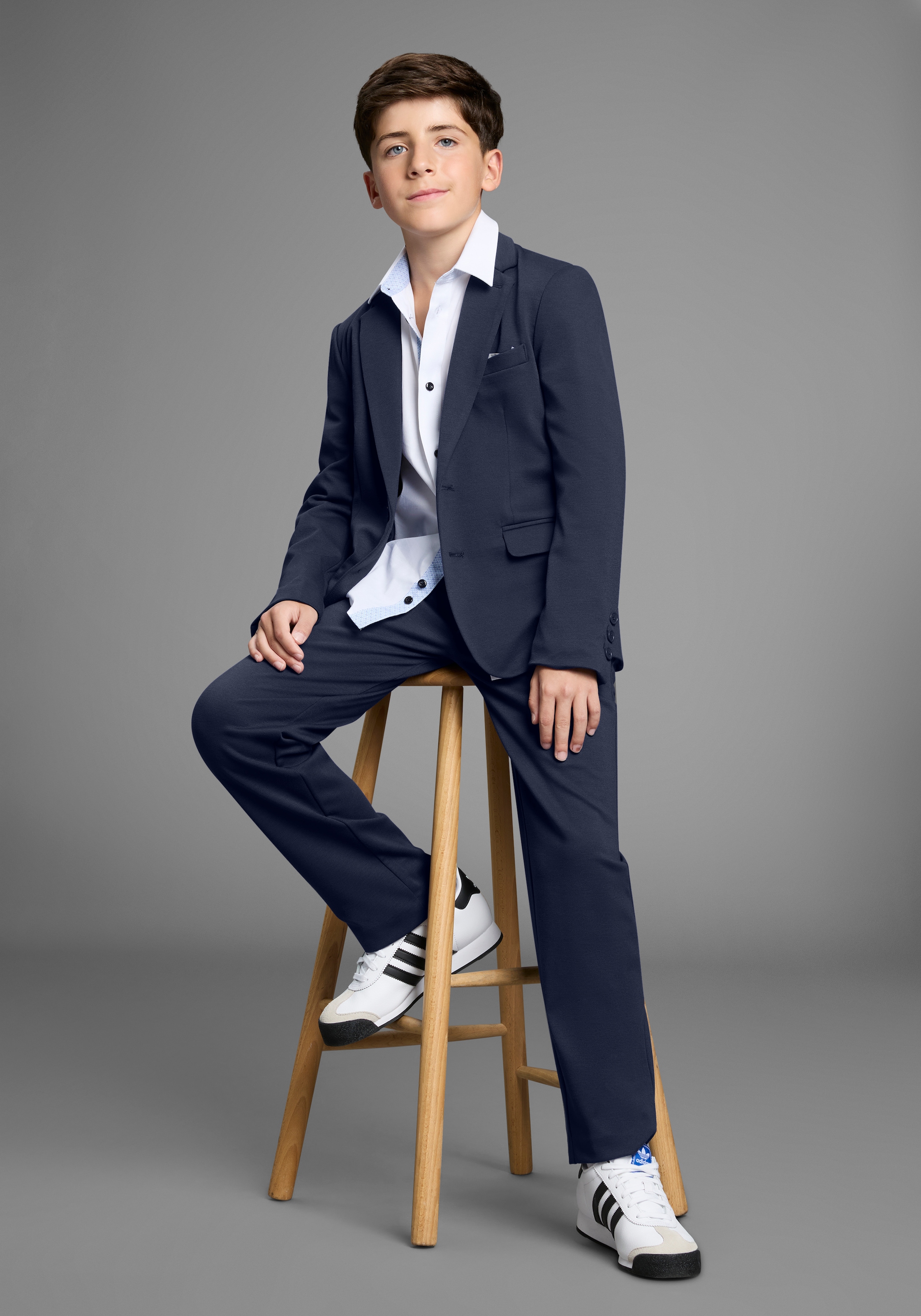 Bruno Banani Anzug »2tlg. Jersey Anzug für Jungen« Set, Sakko & Hose, 2 tlg. Basic Für jeden Anlass passend. Eleganter Jersey Anzug für TEENS

