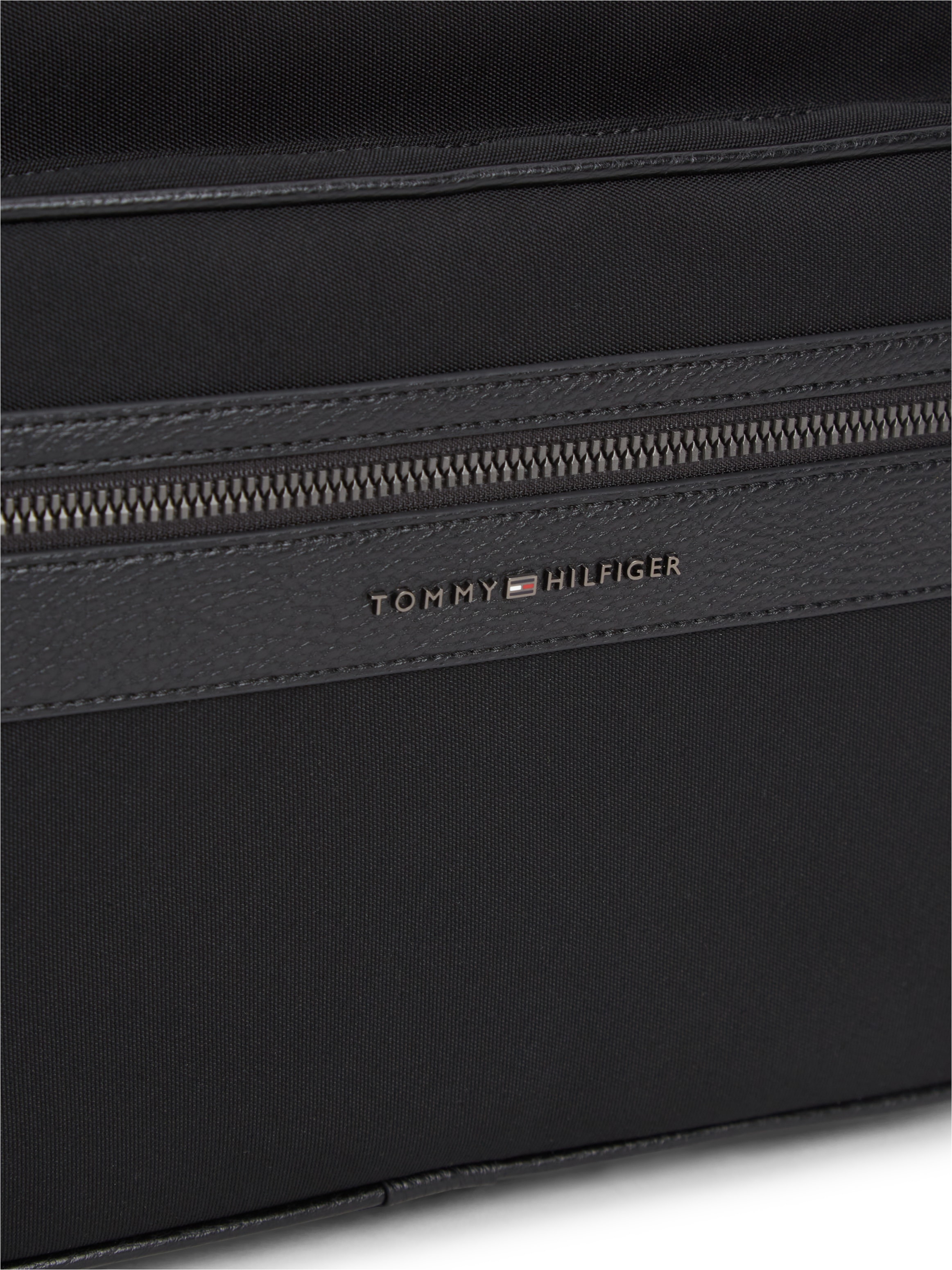 Tommy Hilfiger Umhängetasche »TH REPREVE MESSENGER« Unisex Schultertasche, Businessbag mit Logoschriftzug