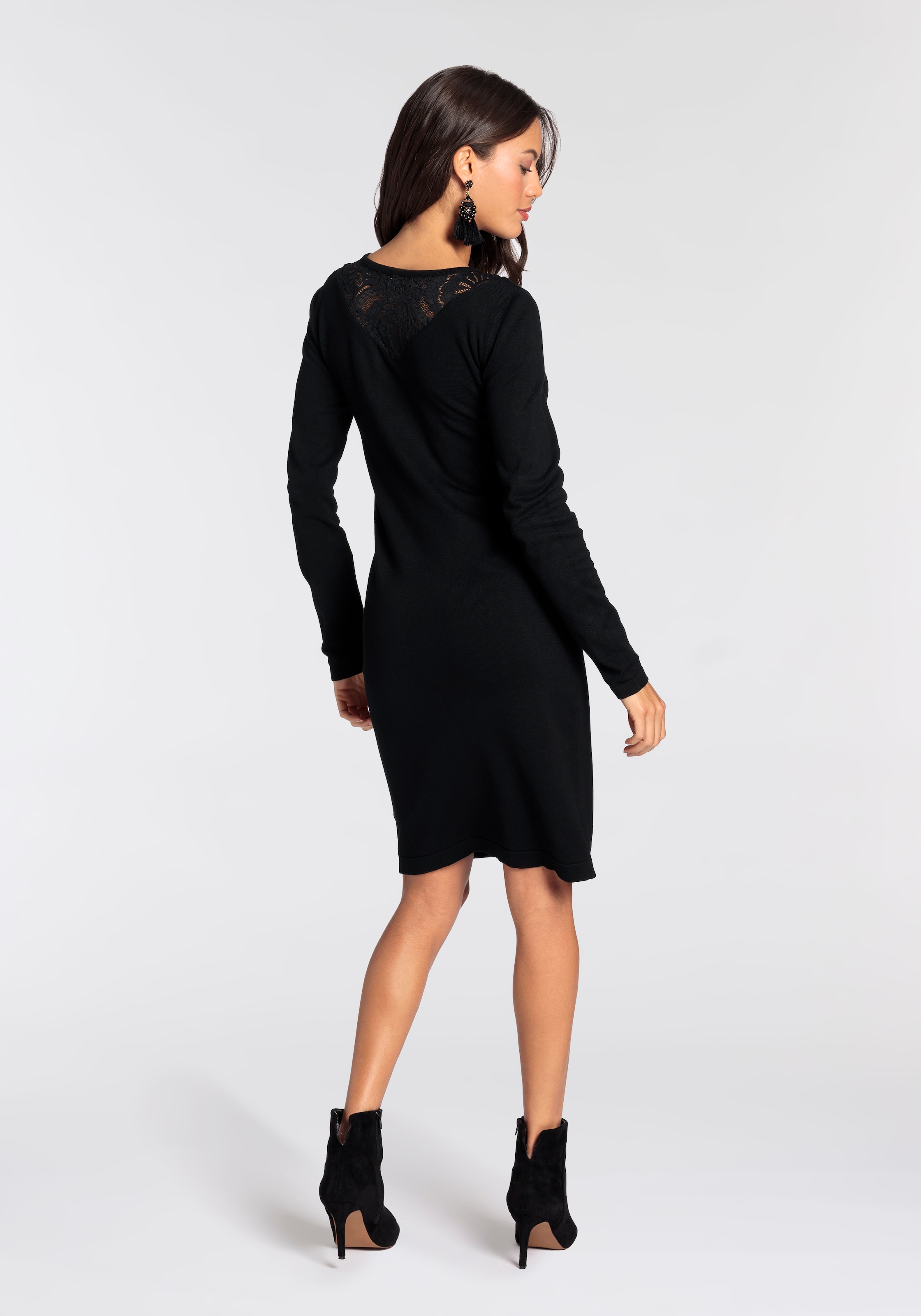 Laura Scott Strickkleid, figurbetonter Schnitt, aus weichem und elastischem Strickstoff
